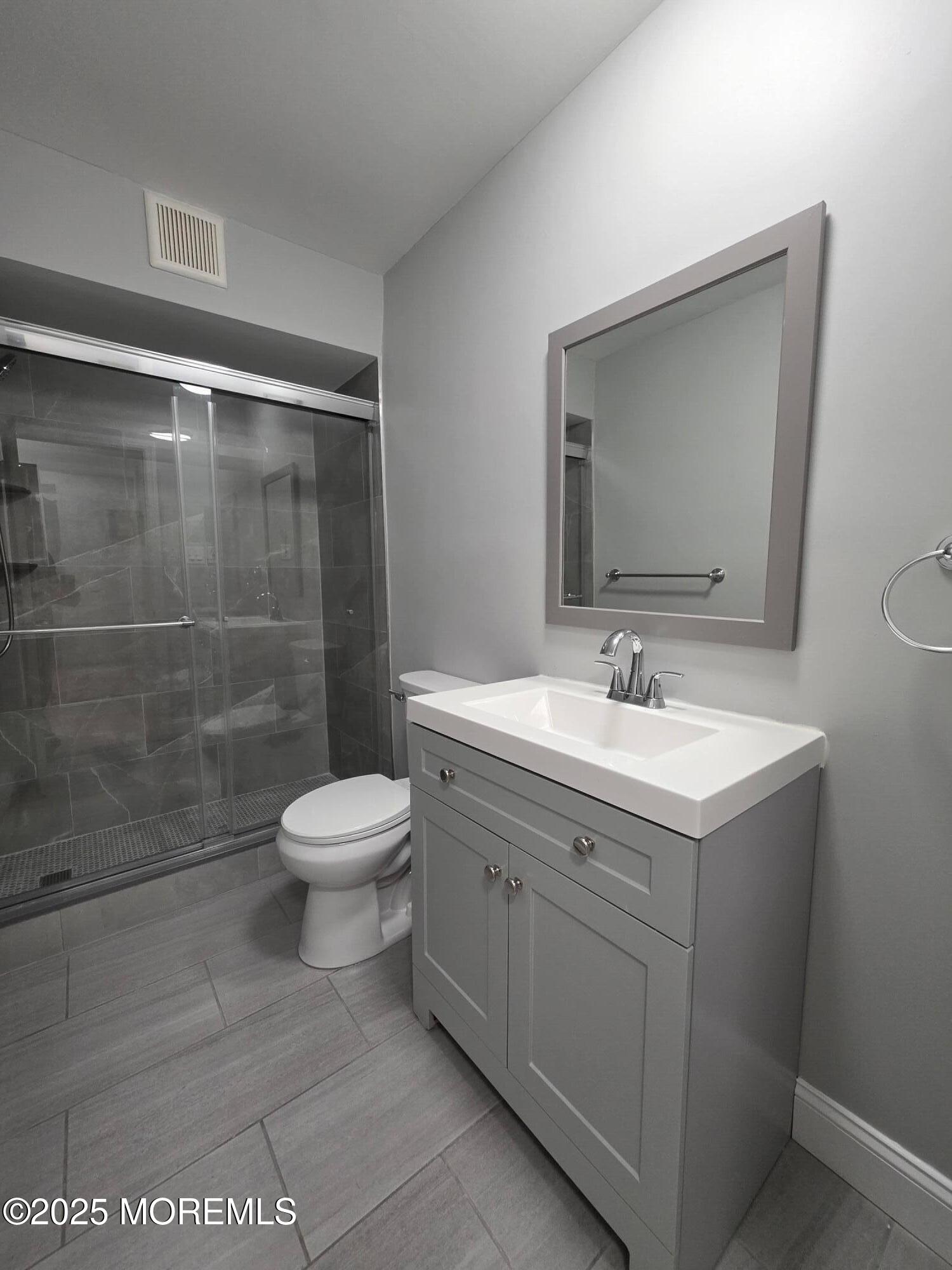 704 Cricket Lane 704, Woodbridge, NJ, 07095 image 7