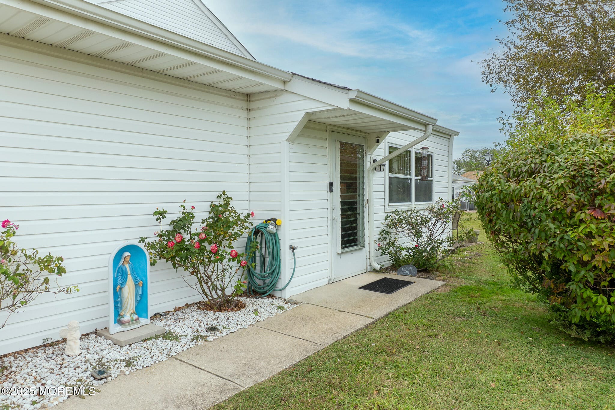 23 Mediterranean Court, Barnegat, NJ, 08005