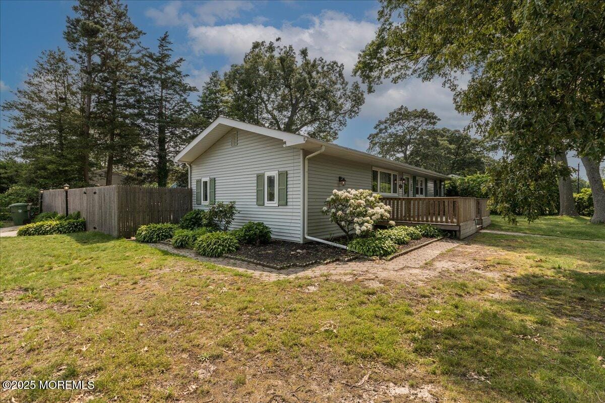 40 Dockage Road Image 1