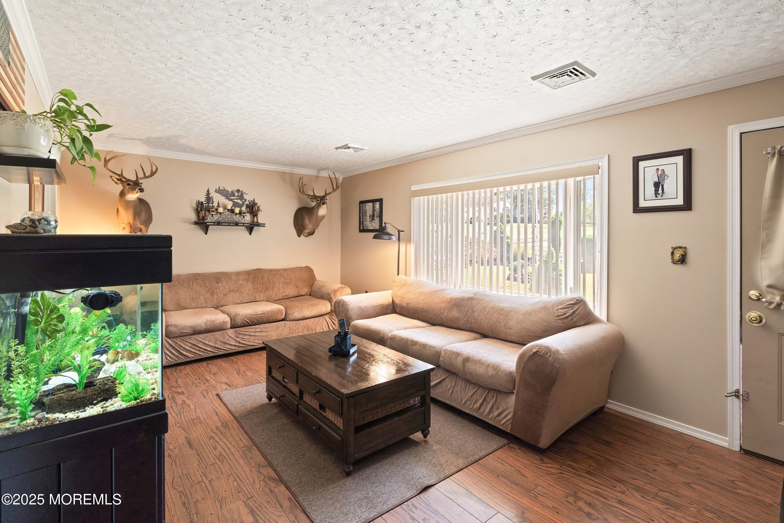 5 Bucks Lane Image 4