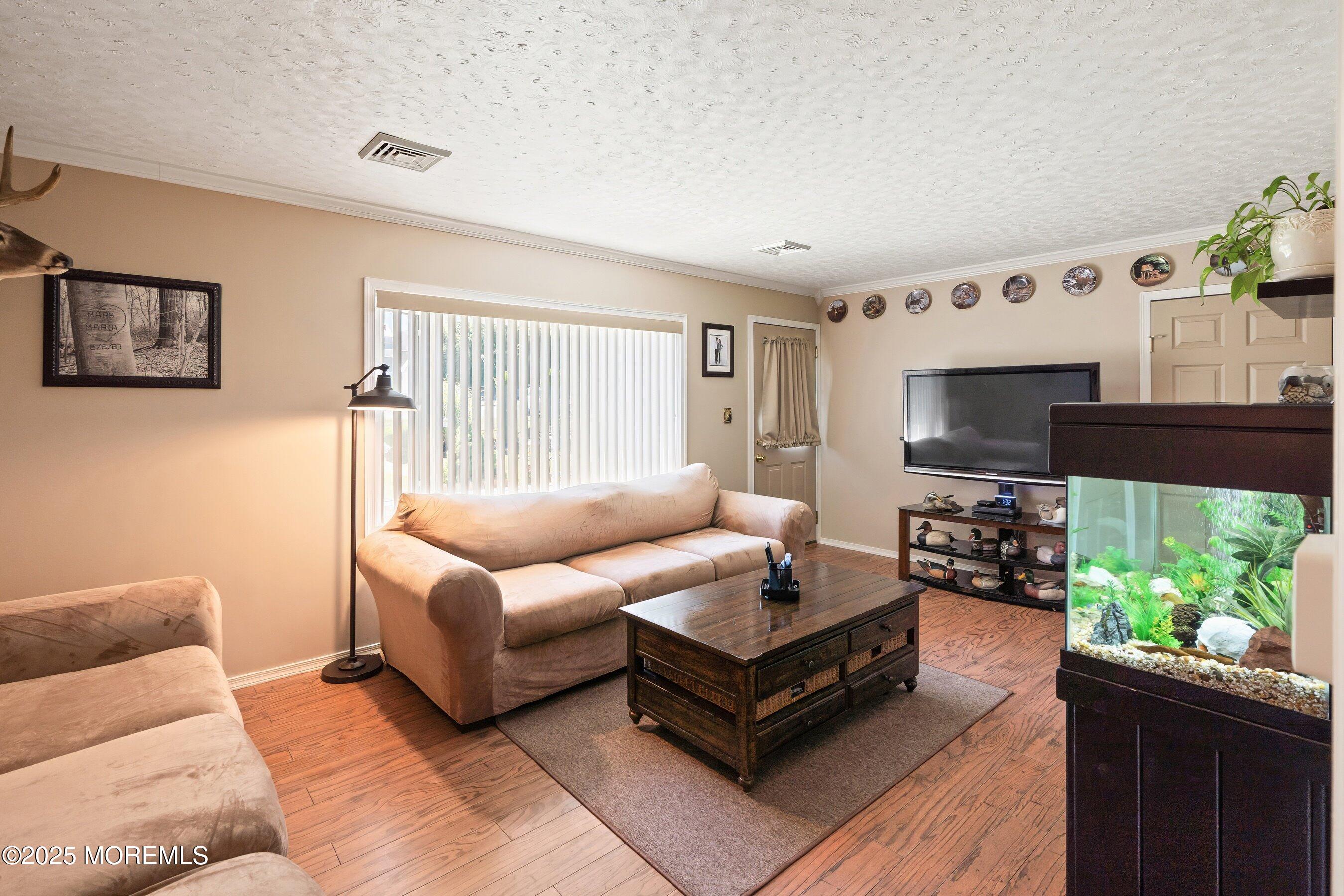 5 Bucks Lane Image 5