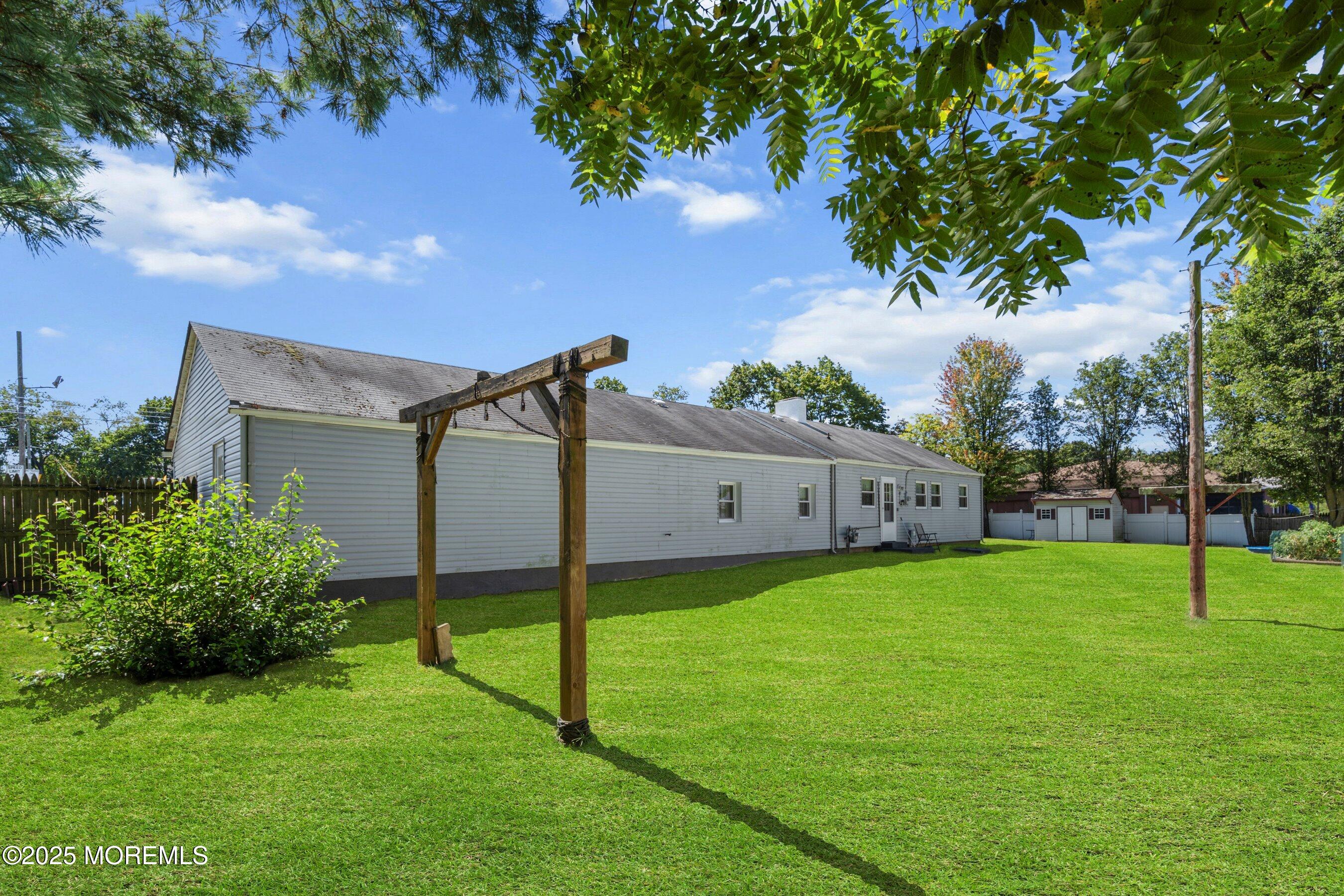 5 Bucks Lane, Marlboro, NJ, 07746 image 24