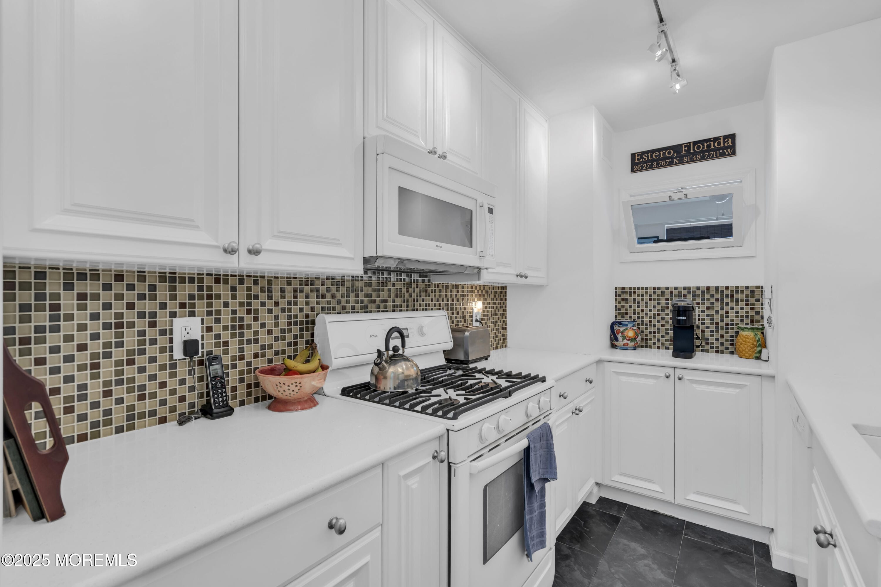 28 Riverside Avenue 2F, Red Bank, NJ, 07701 image 9