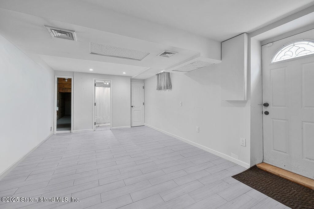 71 Goller Place, Staten Island, NY, 10314 image 16