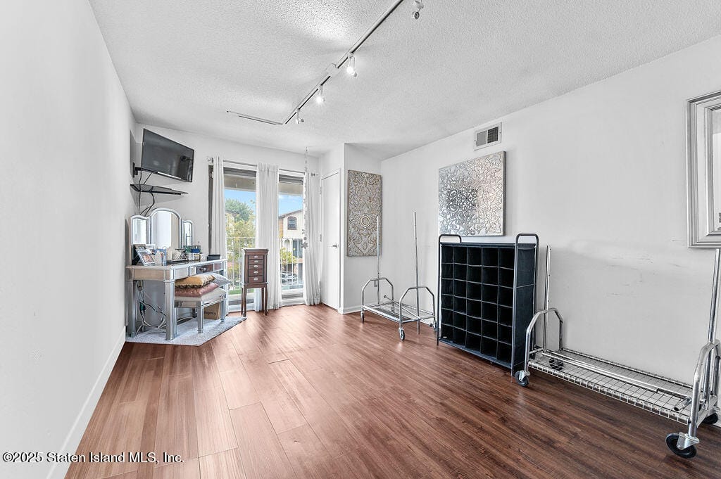 71 Goller Place, Staten Island, NY, 10314 image 22