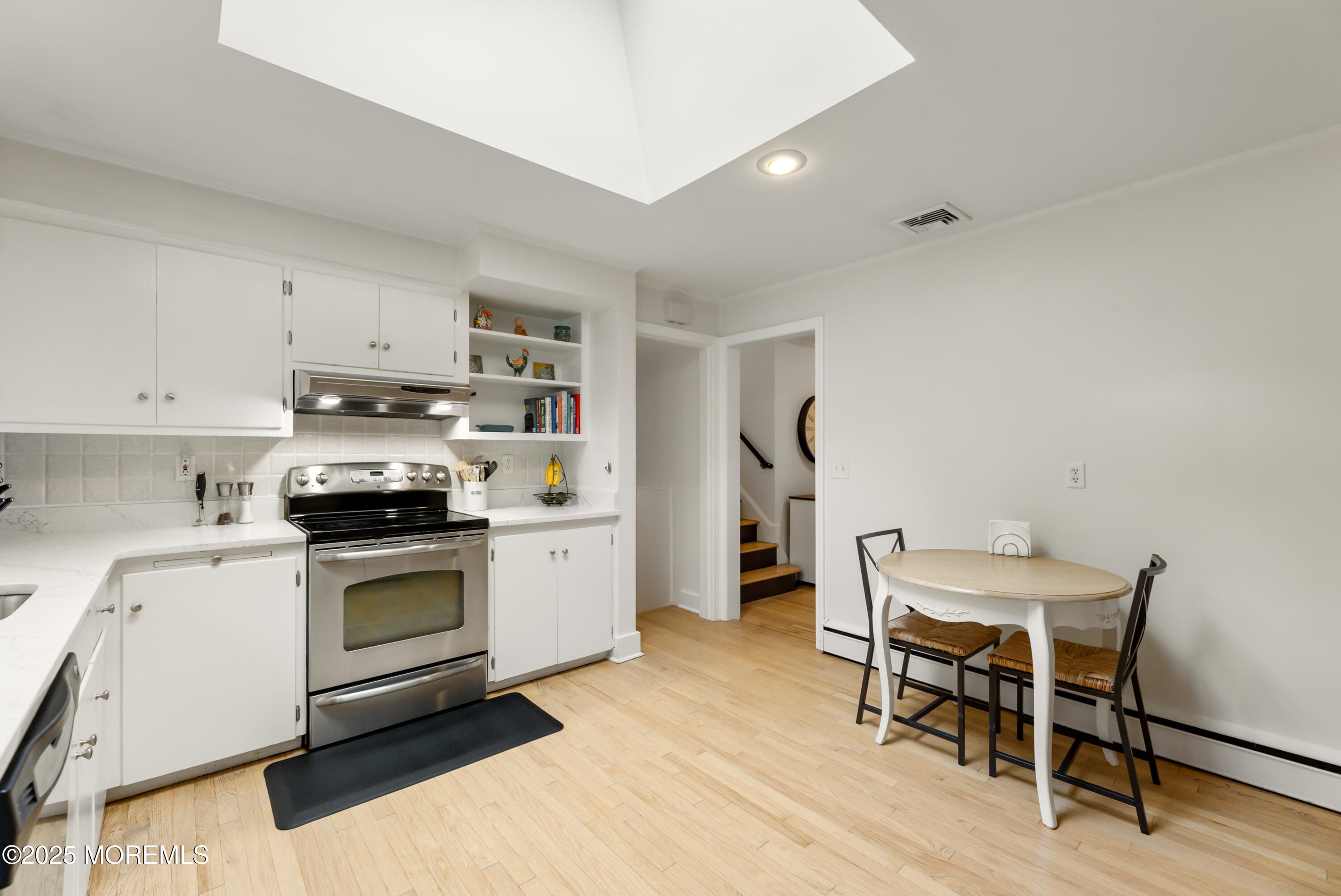 15 Edgewood Drive, Freehold, NJ, 07728 image 14