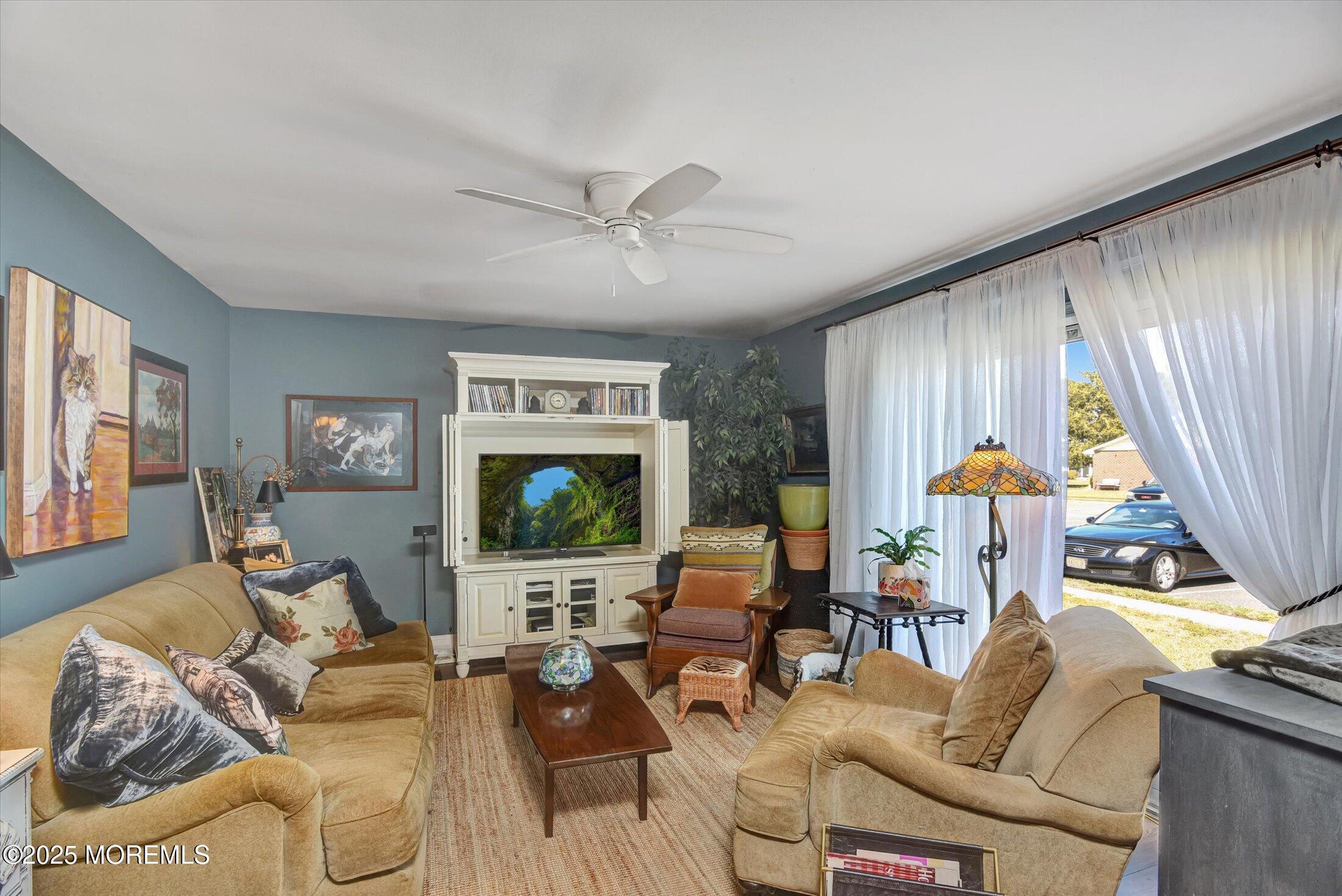 47 Marina Lane 182 Image 3