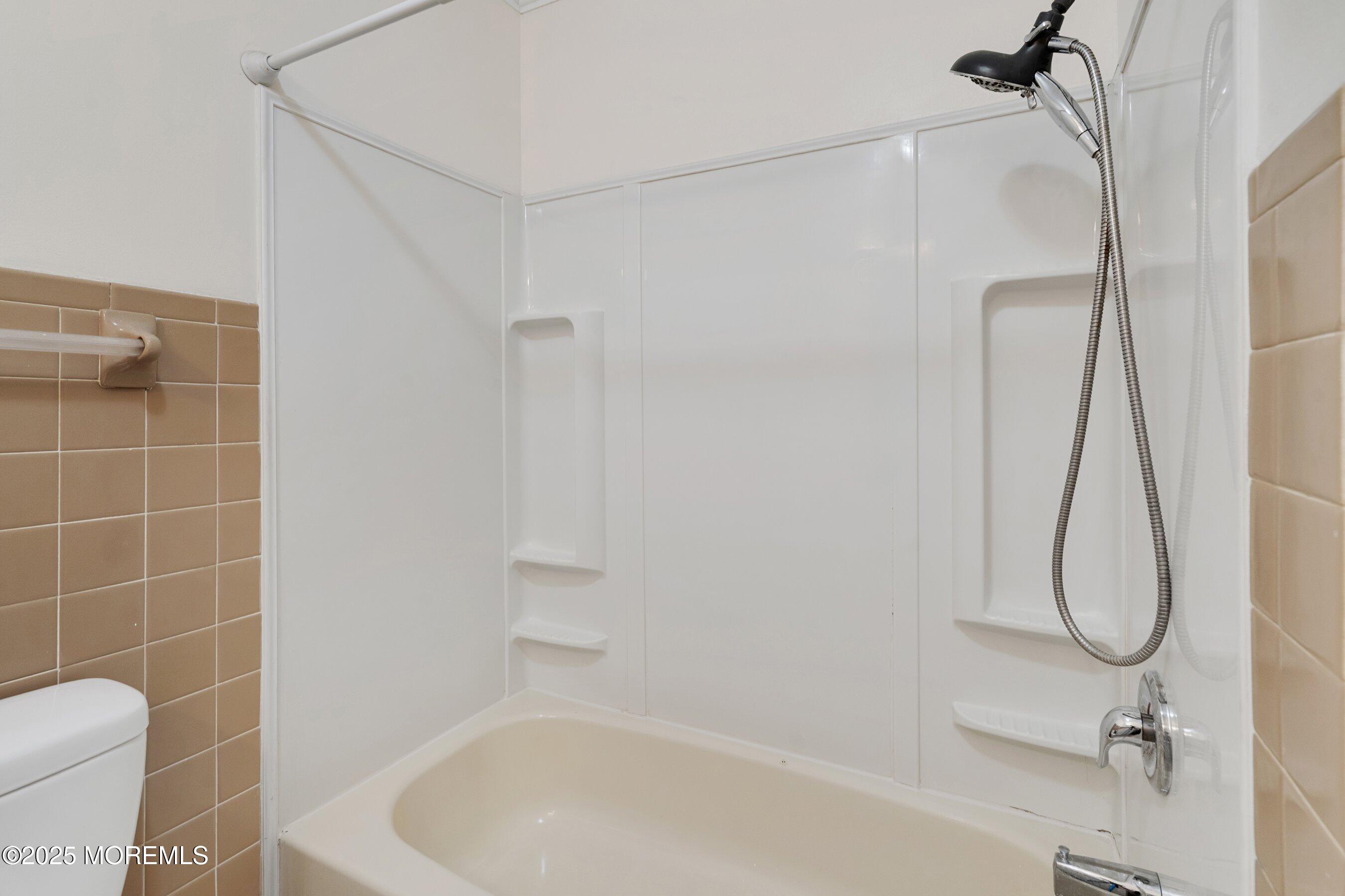 86 Bunting Bridge Road, Cookstown, NJ, 08511 image 18