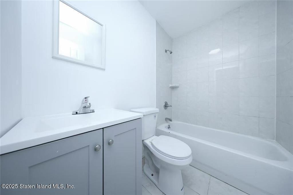 26 Station Avenue, Staten Island, NY, 10309 image 25