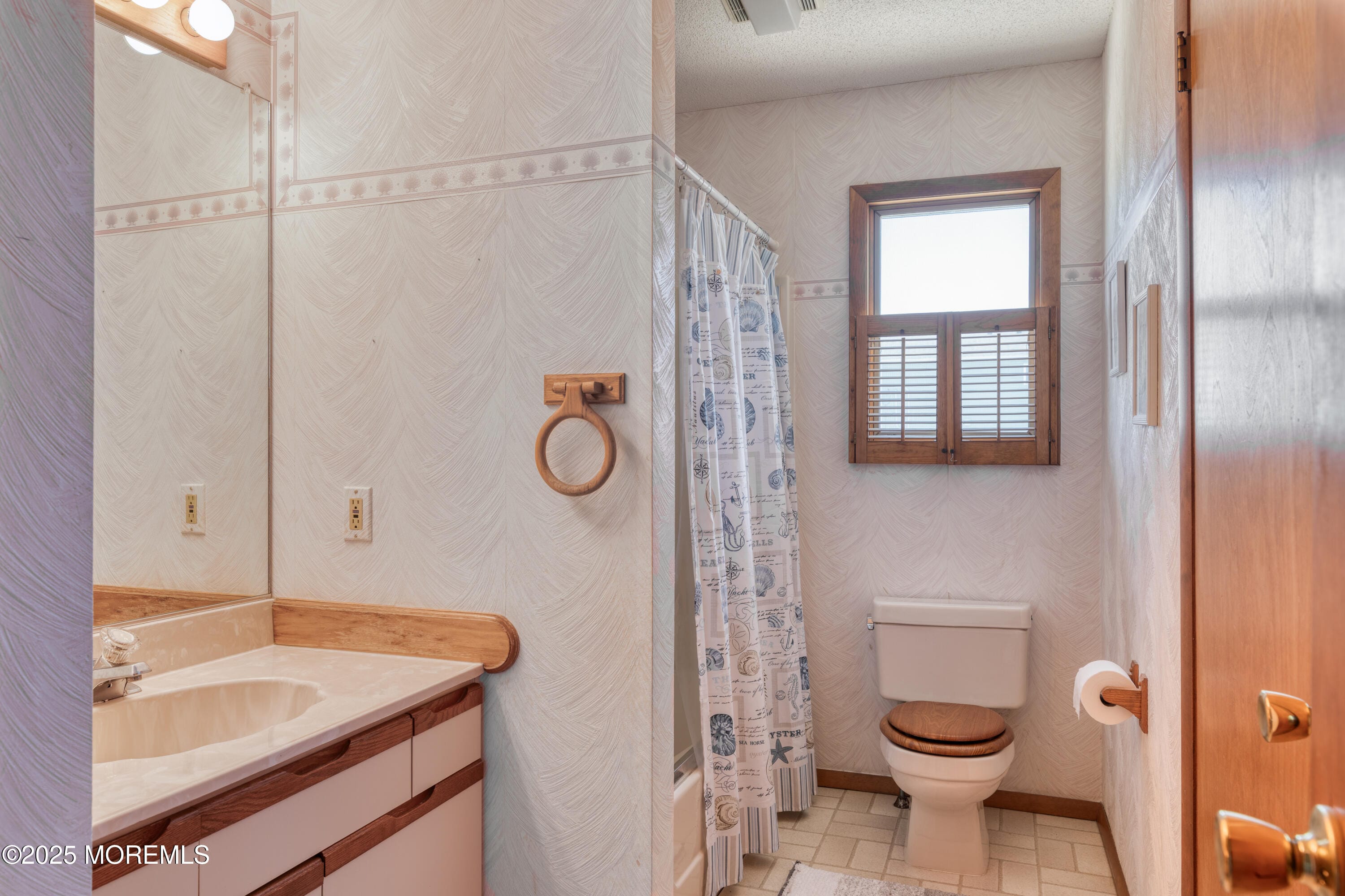 35 W Mohawk Drive, Little Egg Harbor, NJ, 08087 image 40