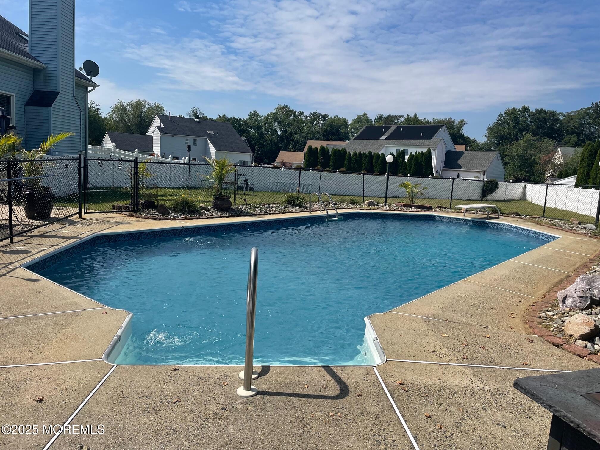 12 Kingsbridge Court Image 5