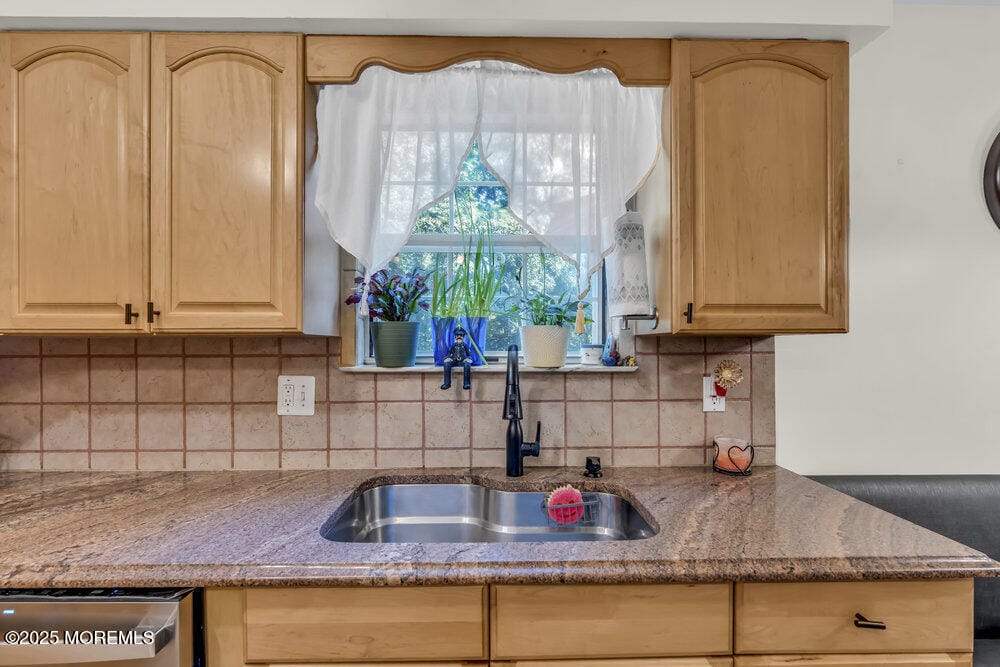 7 Corinne Court, Jackson, NJ, 08527 image 15