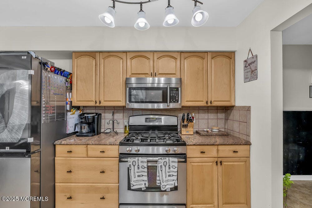 7 Corinne Court, Jackson, NJ, 08527 image 16