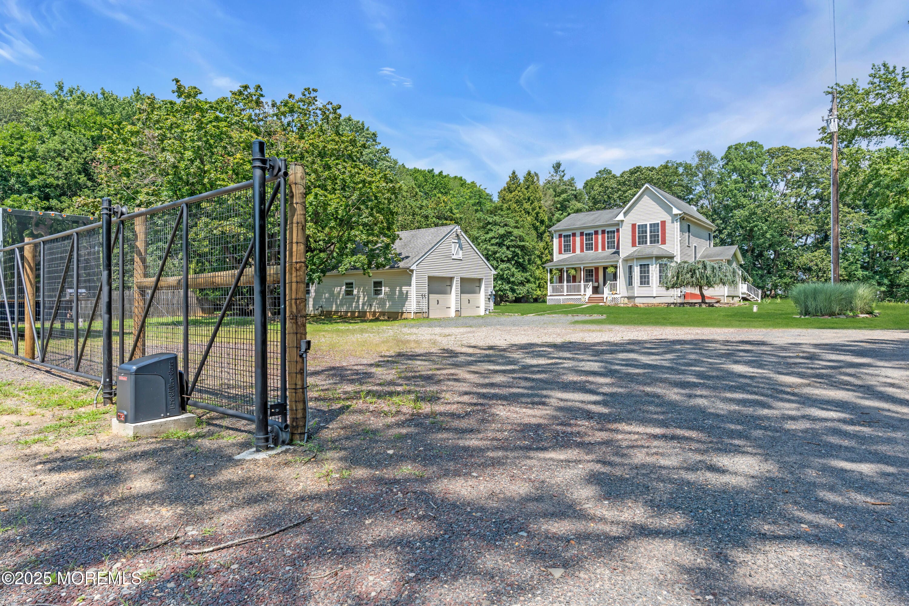 336 Everett Road Image 4