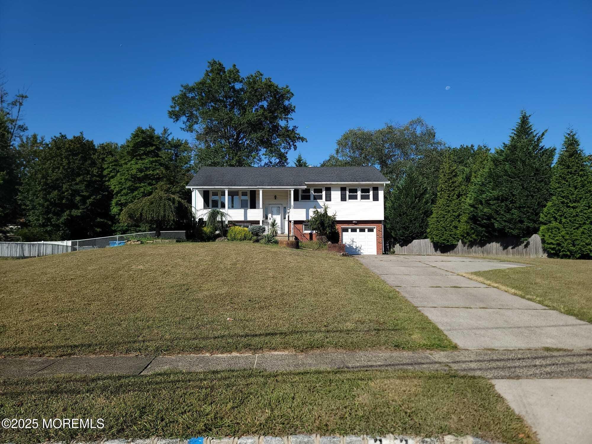 32 Tarrytown Road Image 2