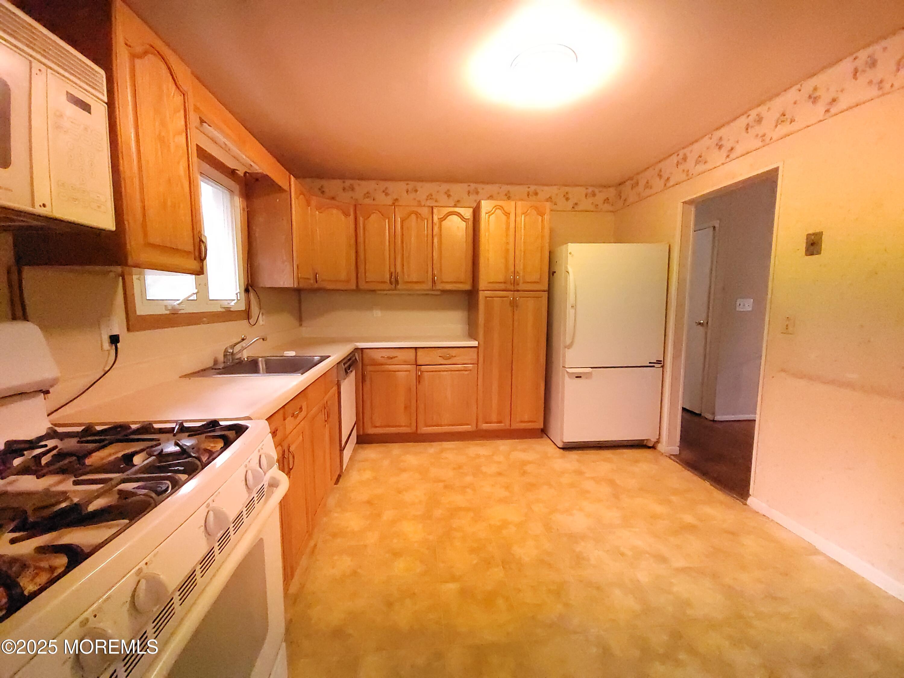 32 Tarrytown Road Image 5