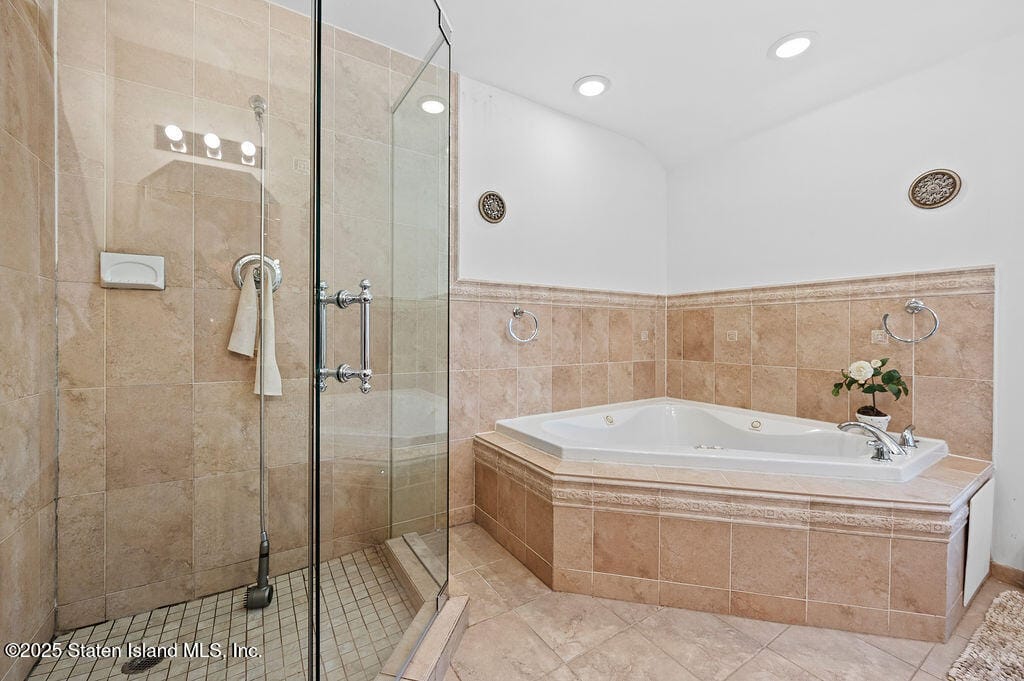 103 St Andrews Road, Staten Island, NY, 10306 image 21