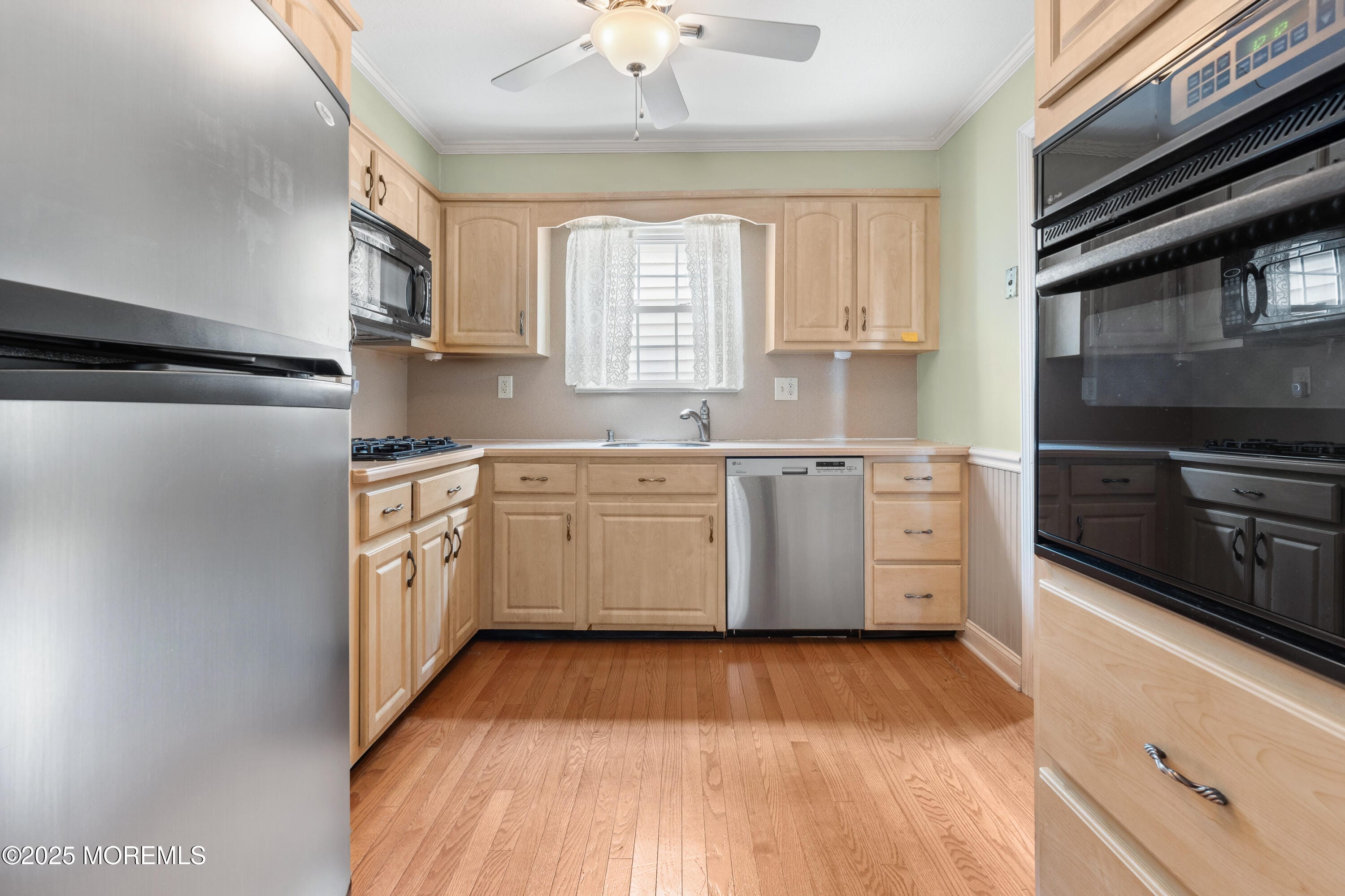 149 9th Street, Belford, NJ, 07718 image 12