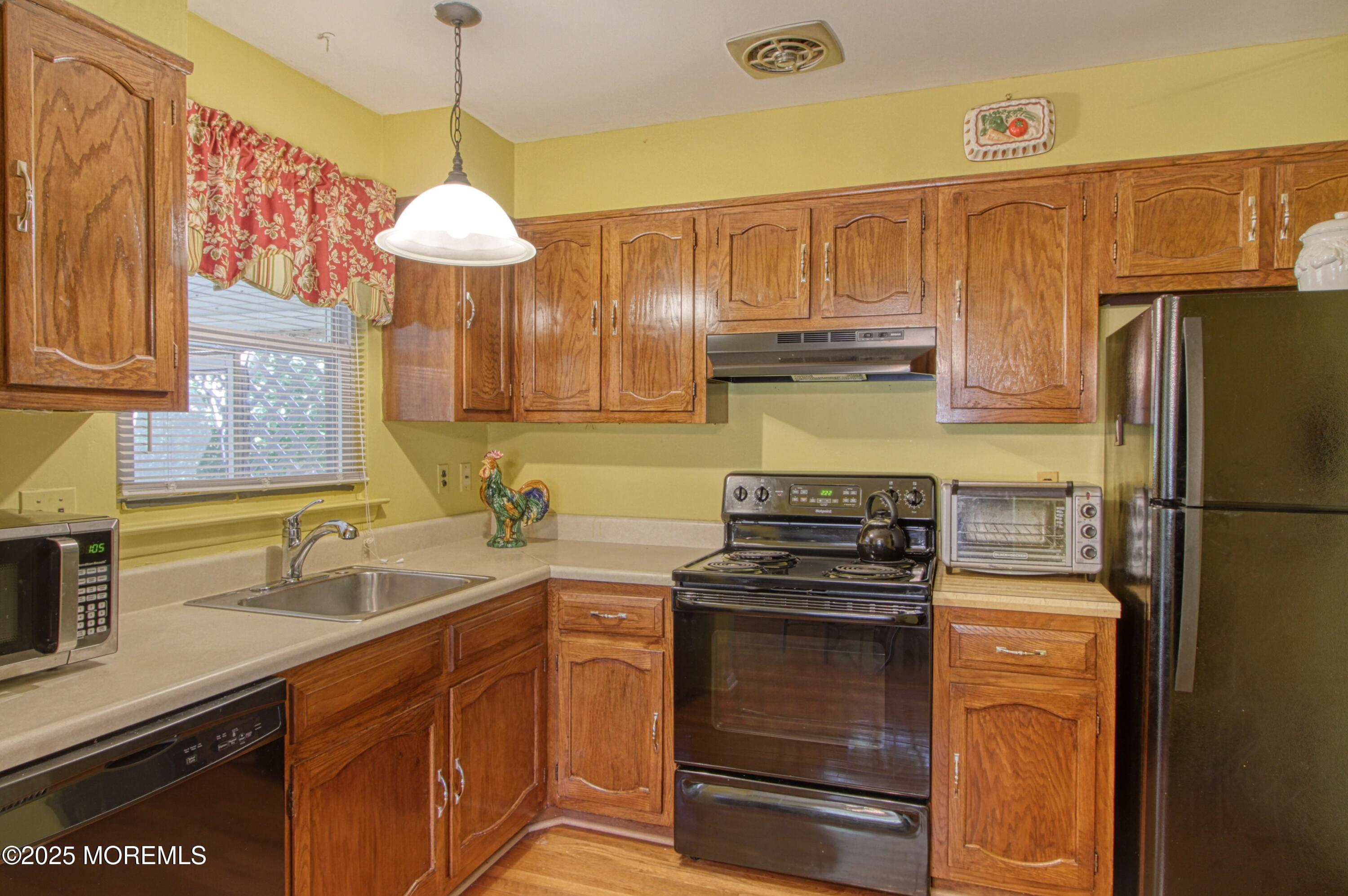 47 Franklin Avenue Image 2