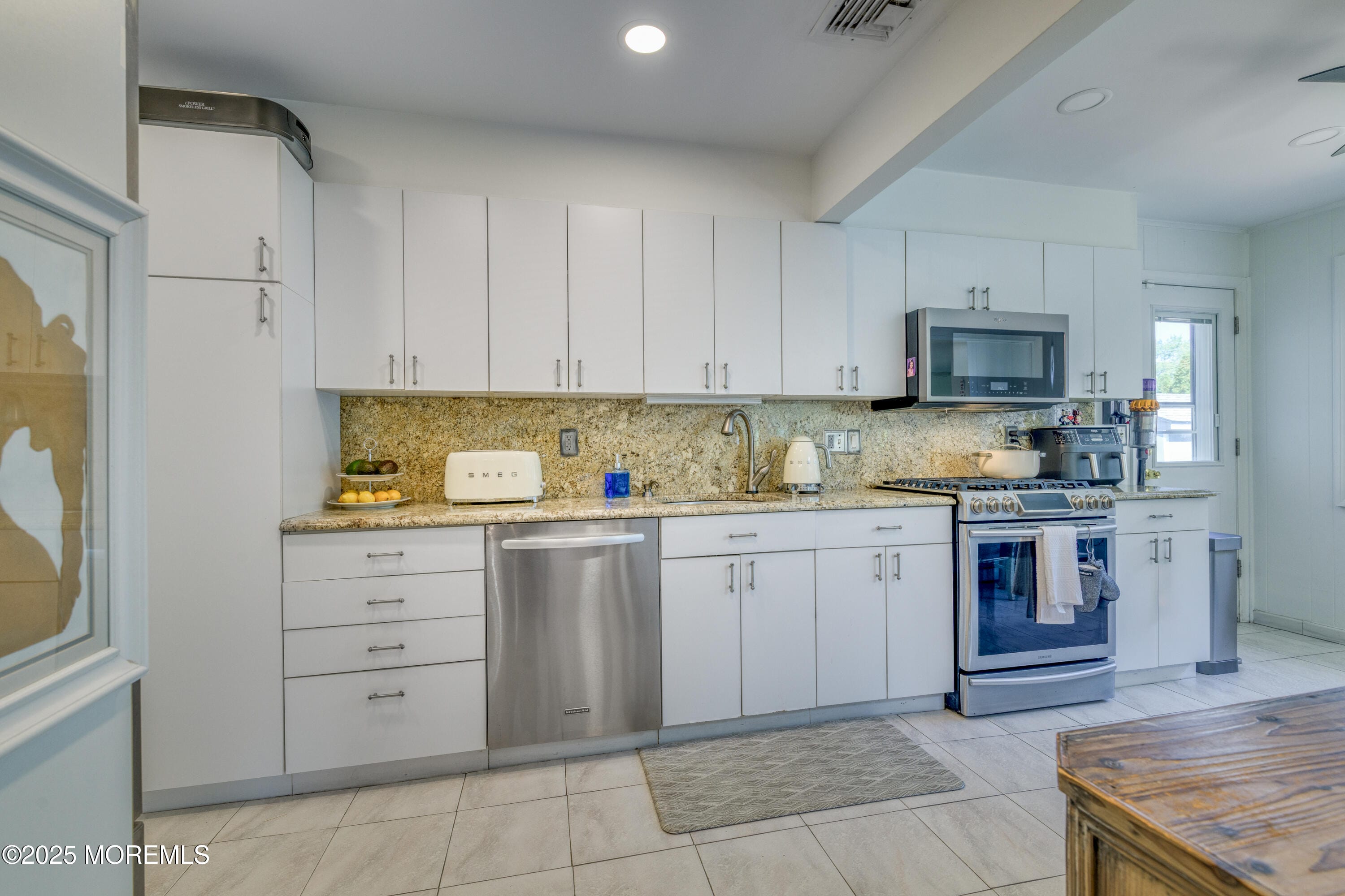 132 Trafford Street, Shrewsbury Boro, NJ, 07702 image 21