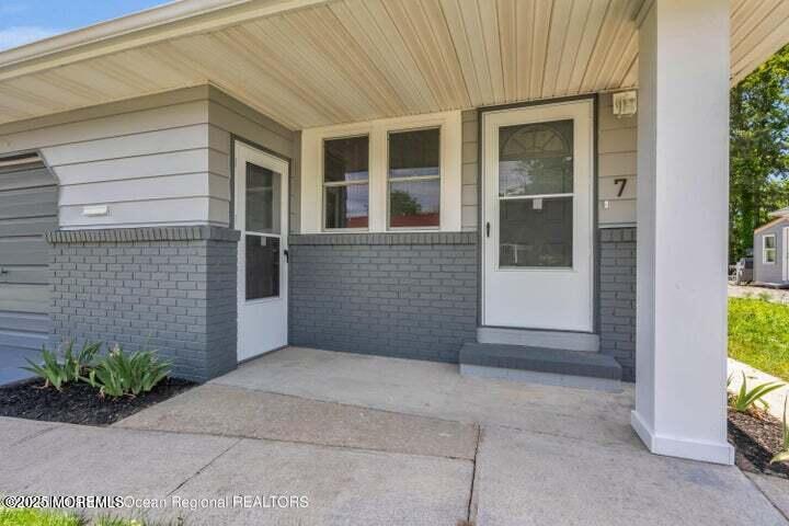 7 Mount Kisco Drive Image 2