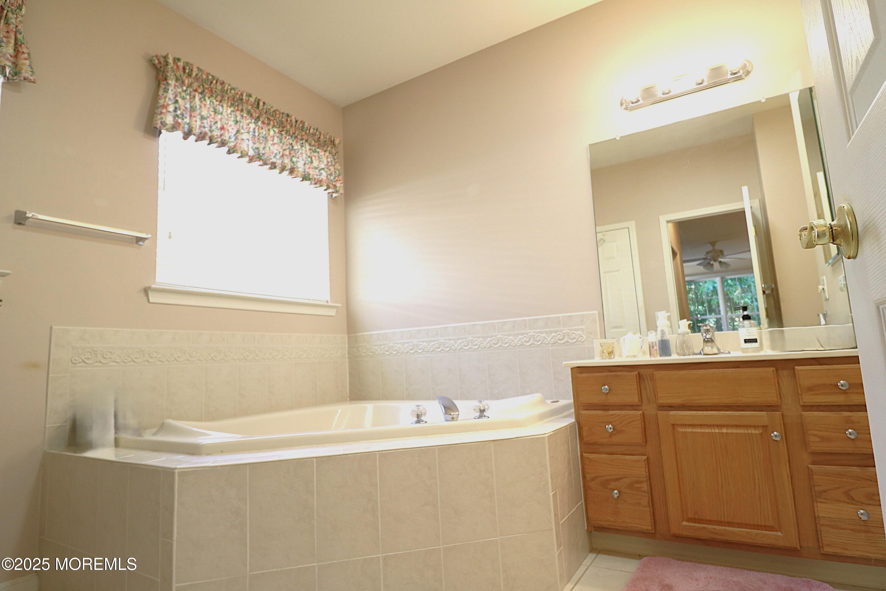 8 Whitecaps Terr Terrace, Barnegat, NJ, 08005 image 31