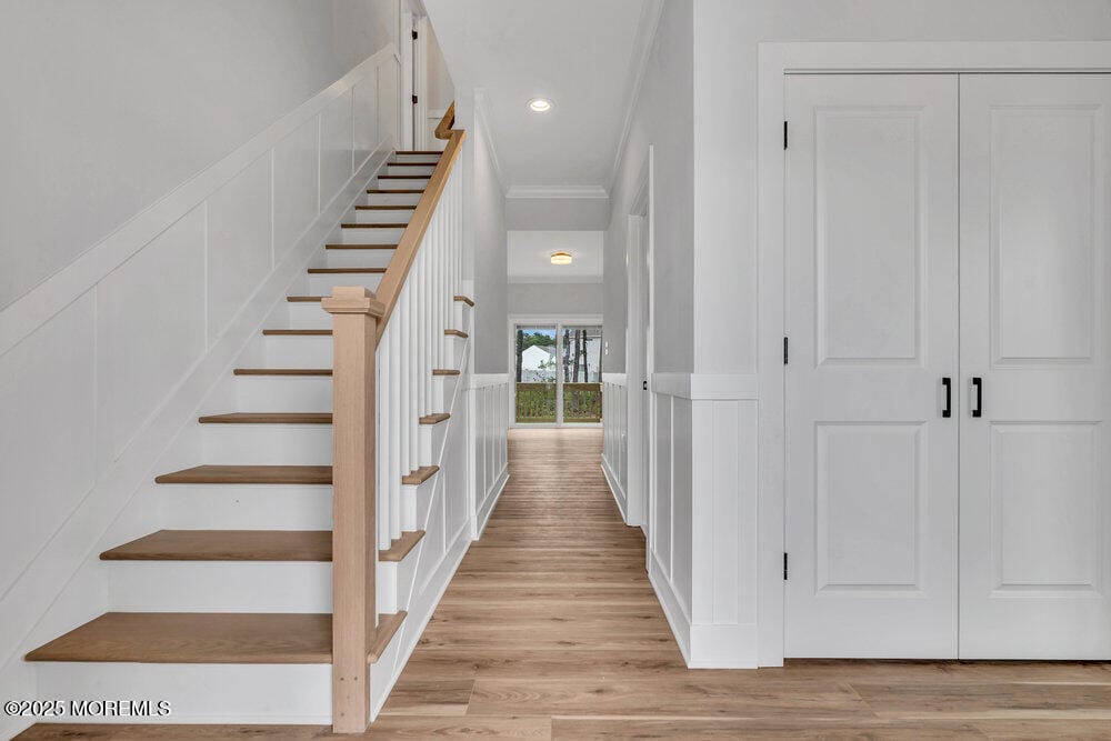 693 Clifton Avenue Image 3