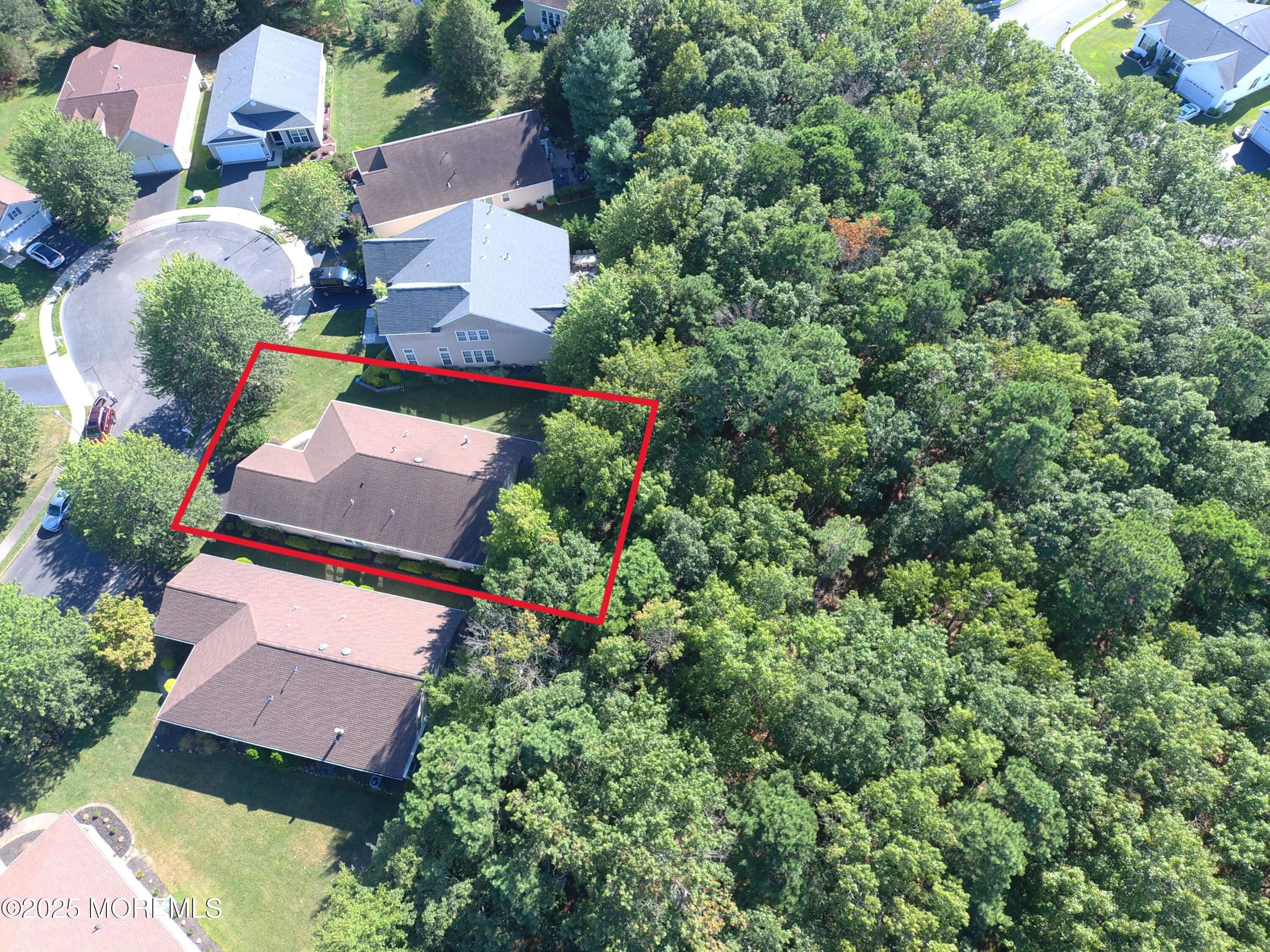 8 Whitecaps Terr Terrace Image 5