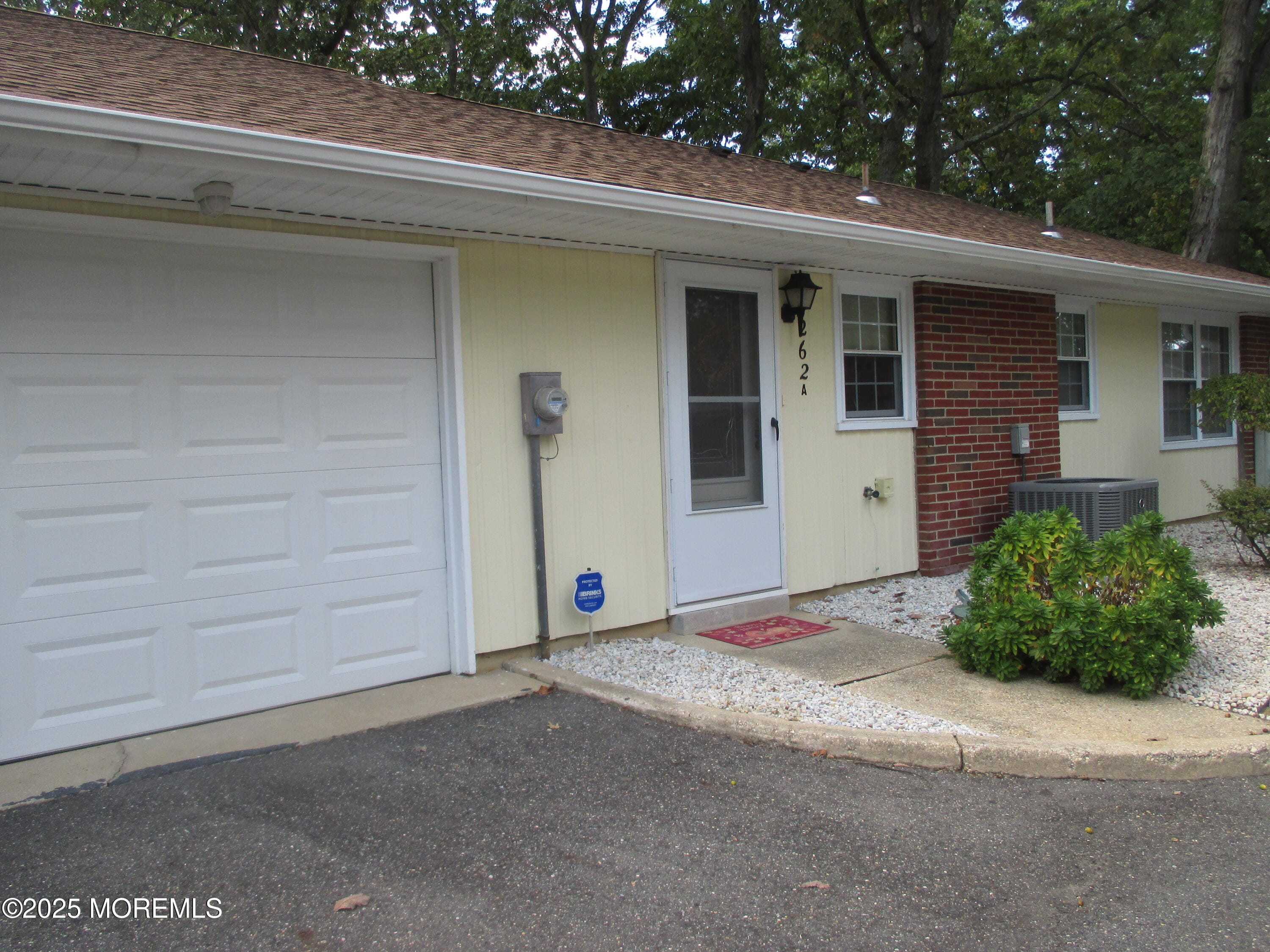 262A Kingston Court Image 5
