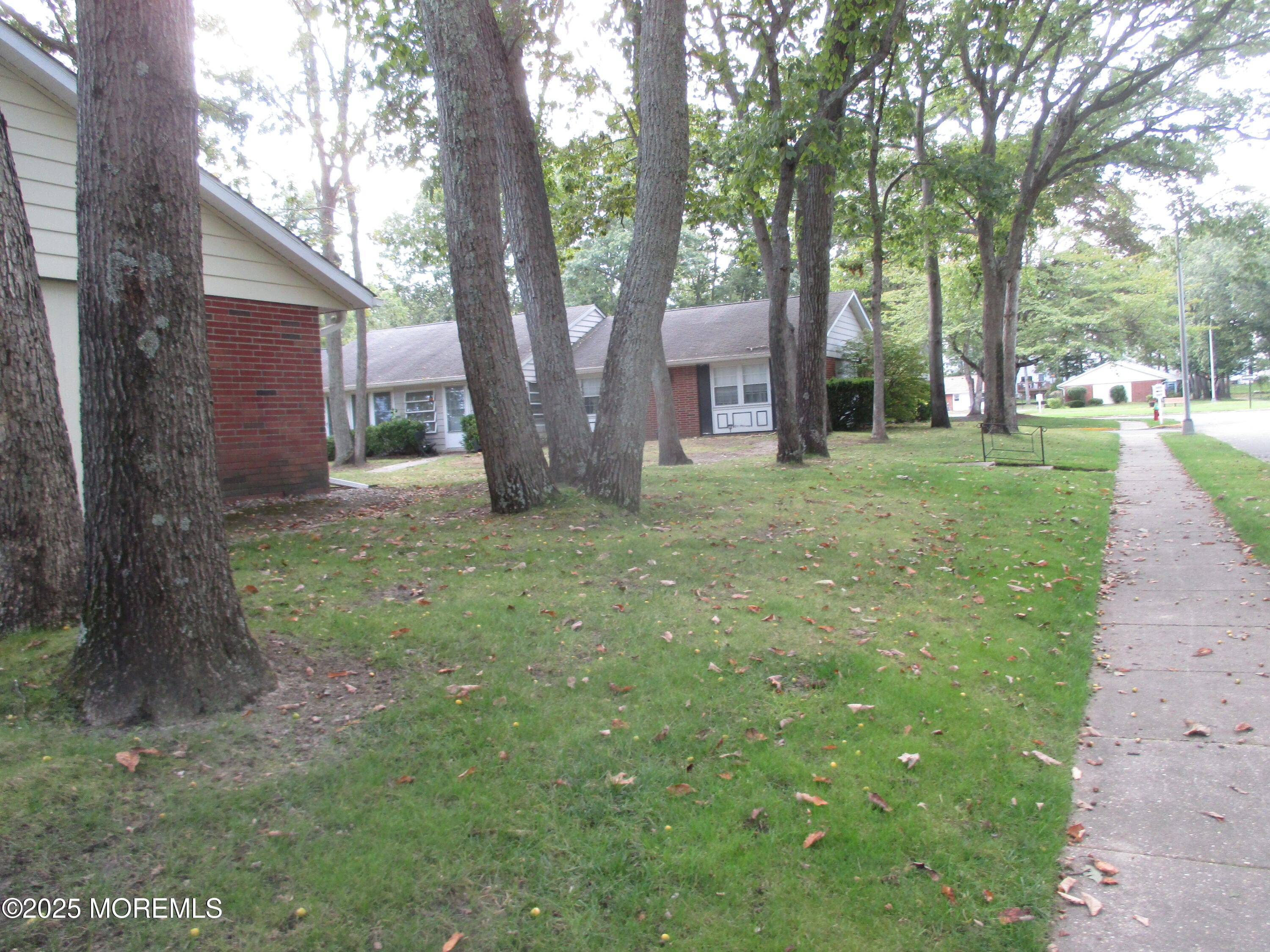 262A Kingston Court Image 4