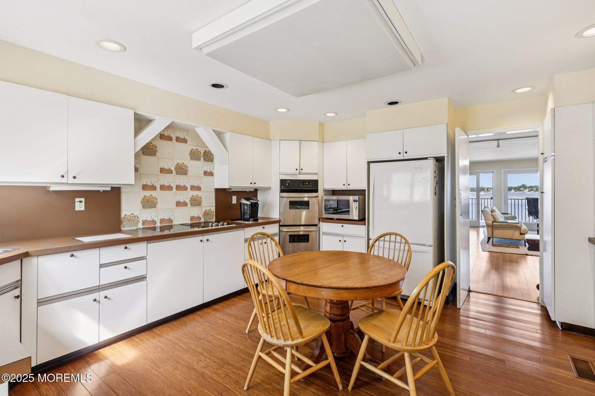 130 Bodman Place 15, Red Bank, NJ, 07701 image 24