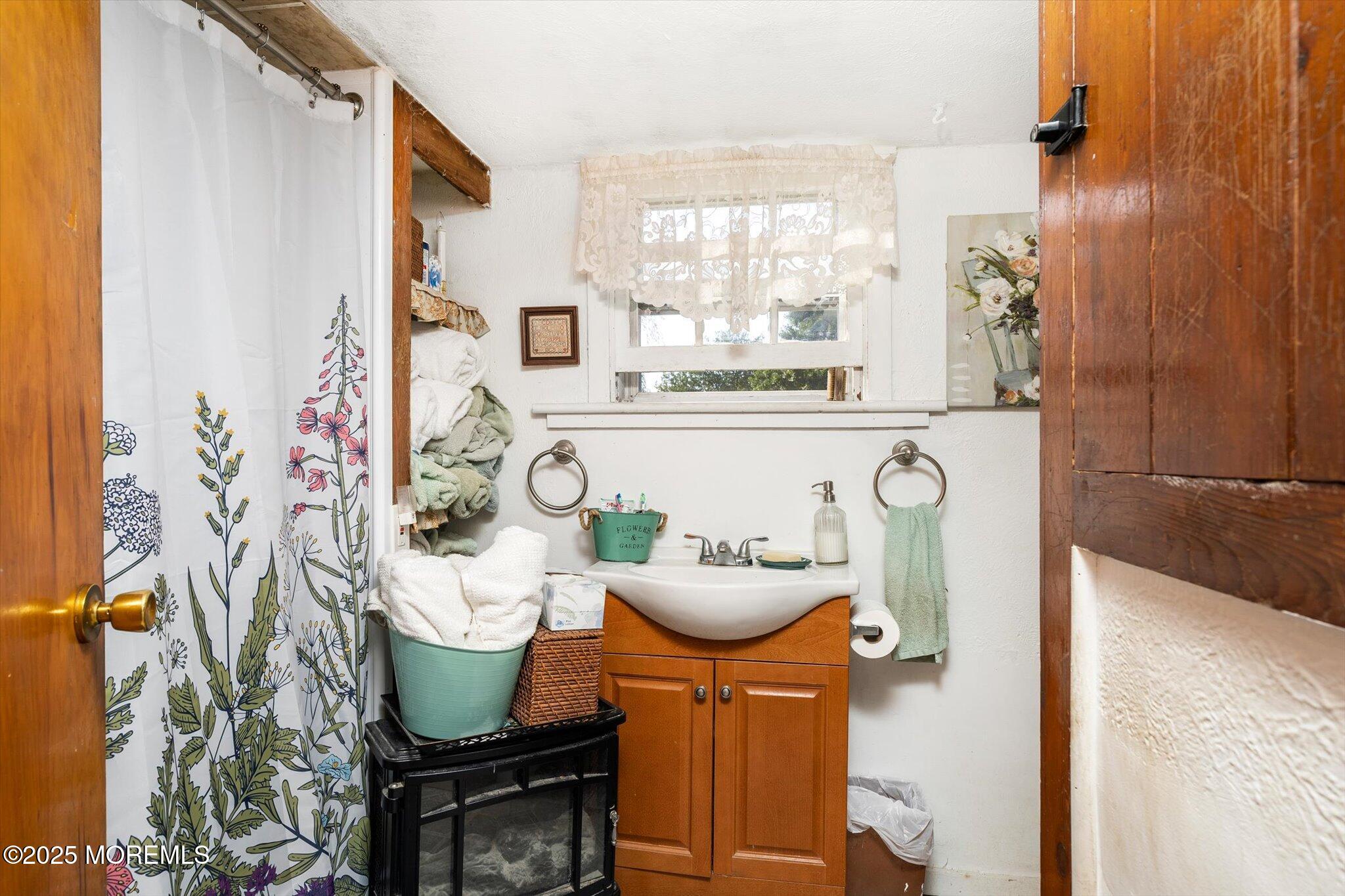 537 Chesterfield Arneytown Road, Chesterfield, NJ, 08515 image 12