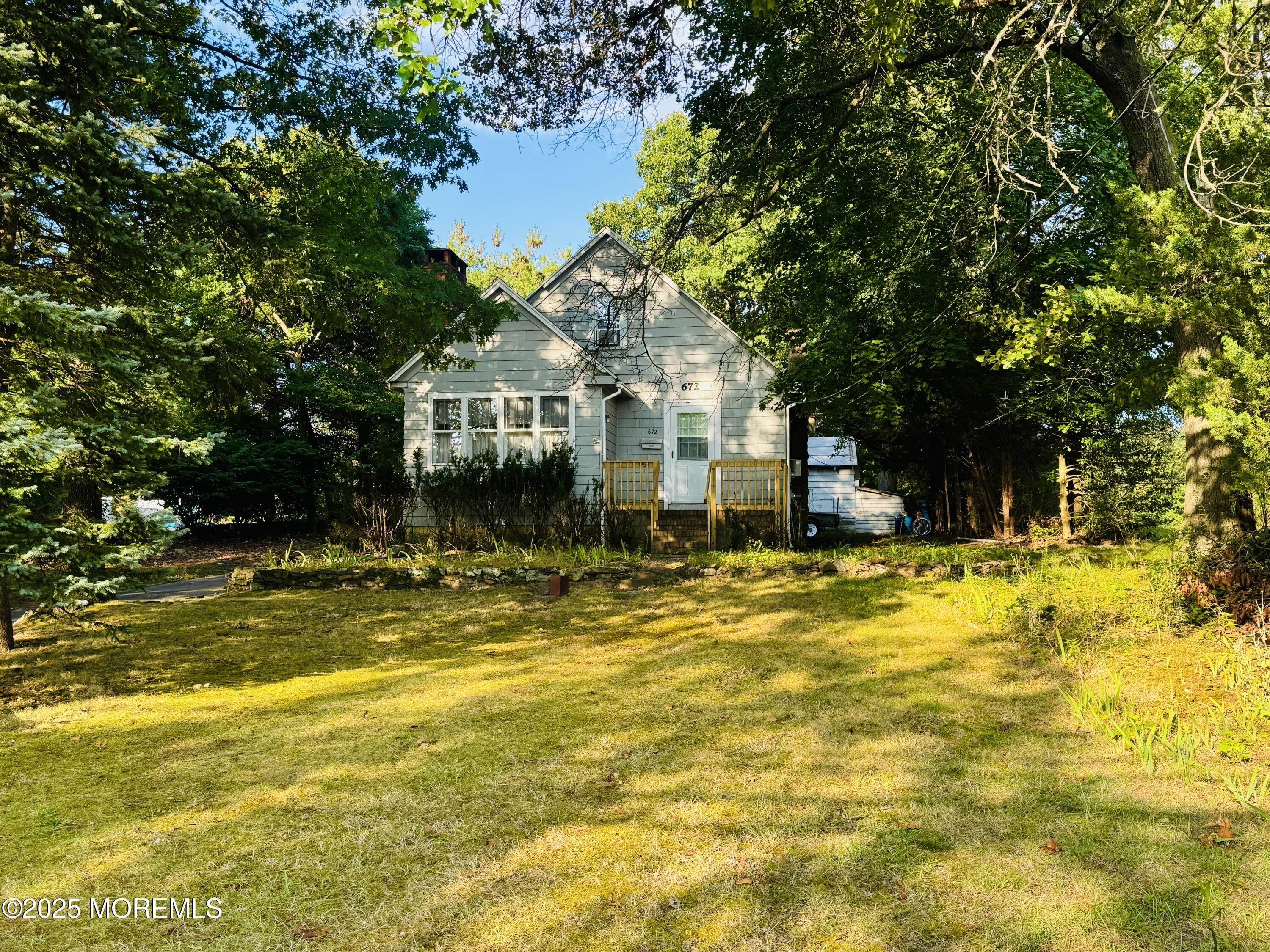 672 N Beers Street Image 2