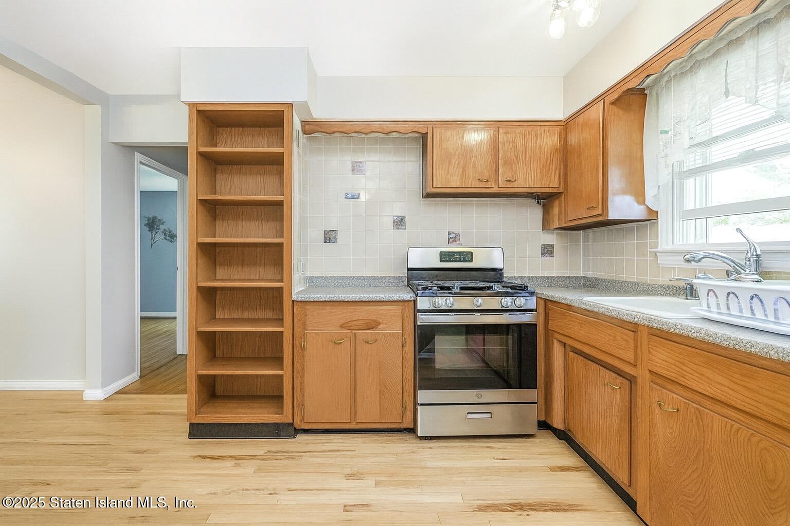 208 Seidman Avenue, Staten Island, NY, 10312 image 10