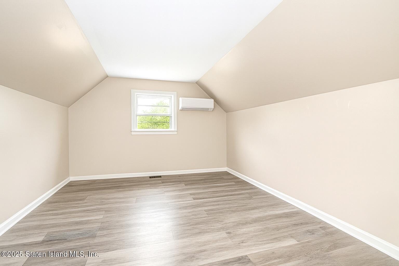 208 Seidman Avenue, Staten Island, NY, 10312 image 16