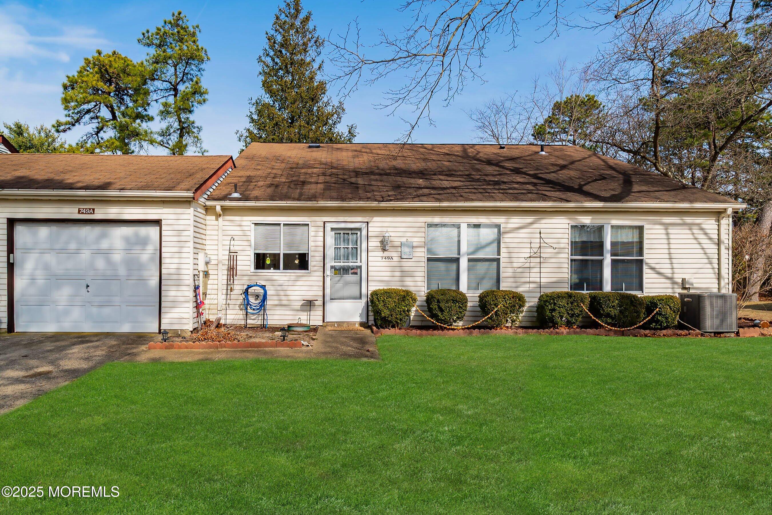 749A Liverpool Circle 749A Image 1