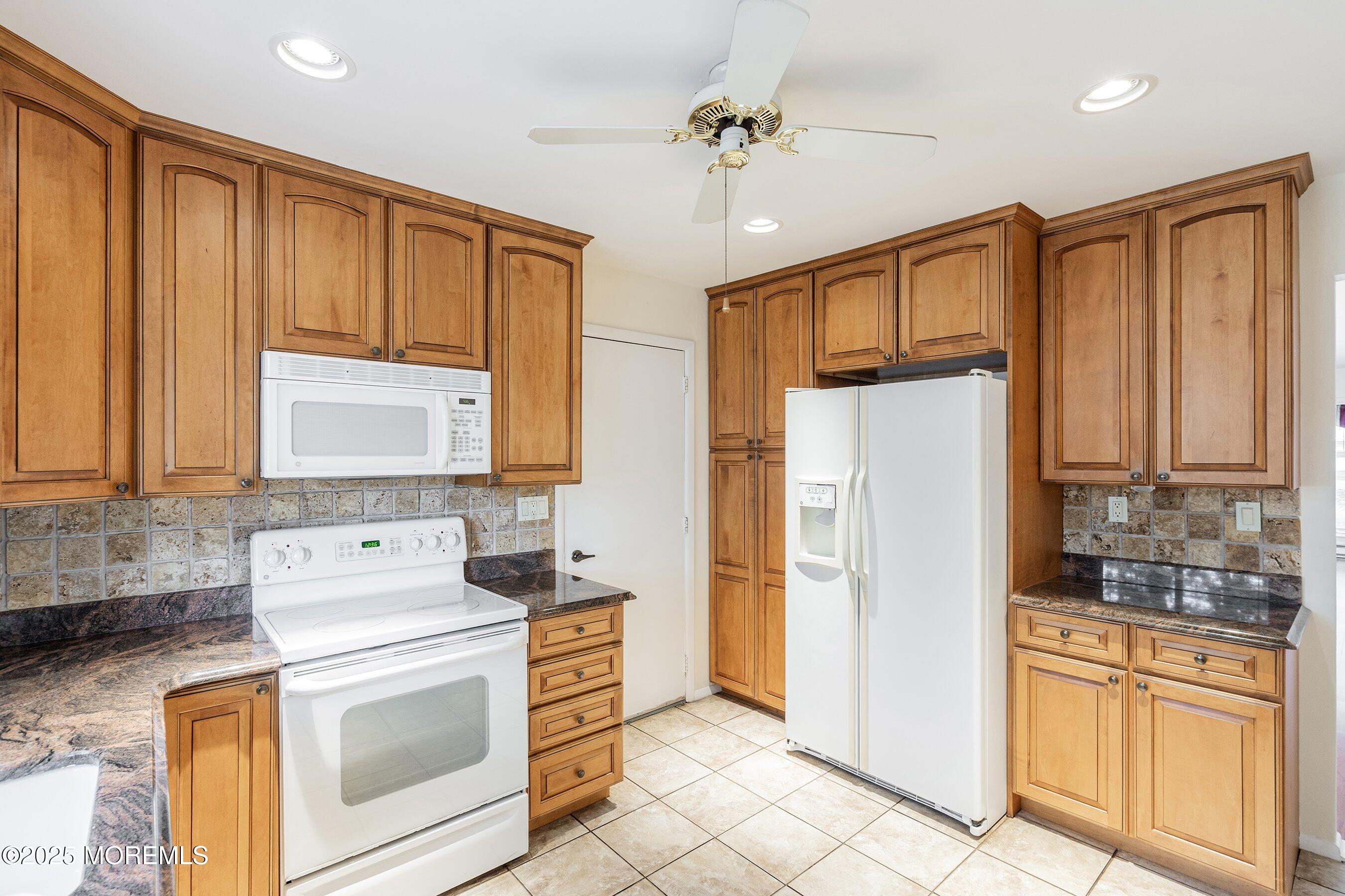 749A Liverpool Circle 749A Image 3