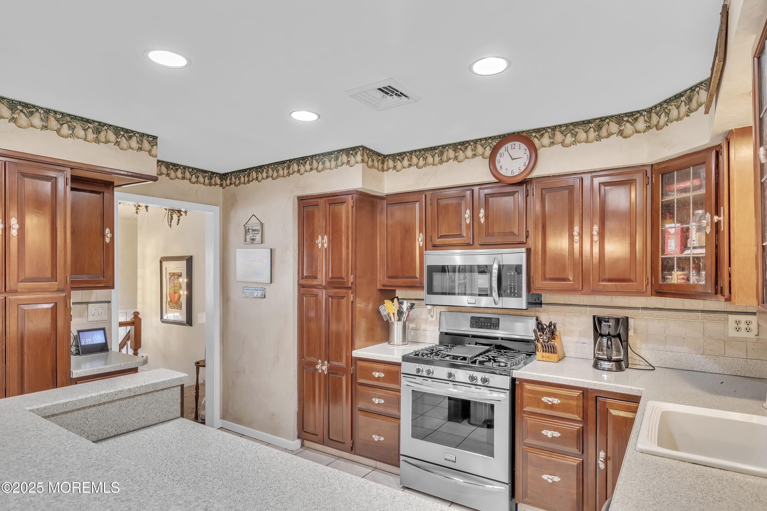 2410 Mark Place, Point Pleasant, NJ, 08742 image 8