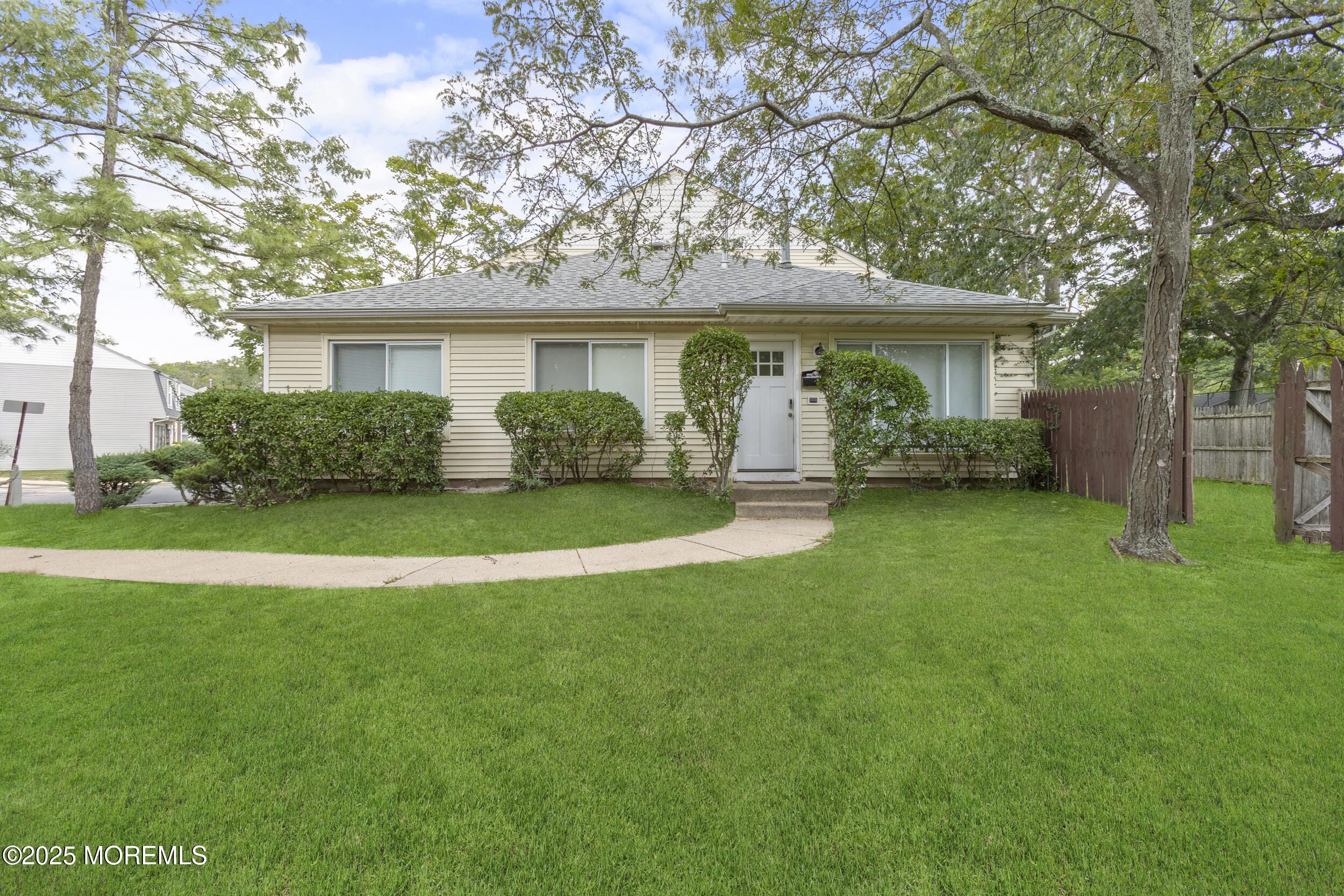 180 Tudor Court, Lakewood, NJ, 08701