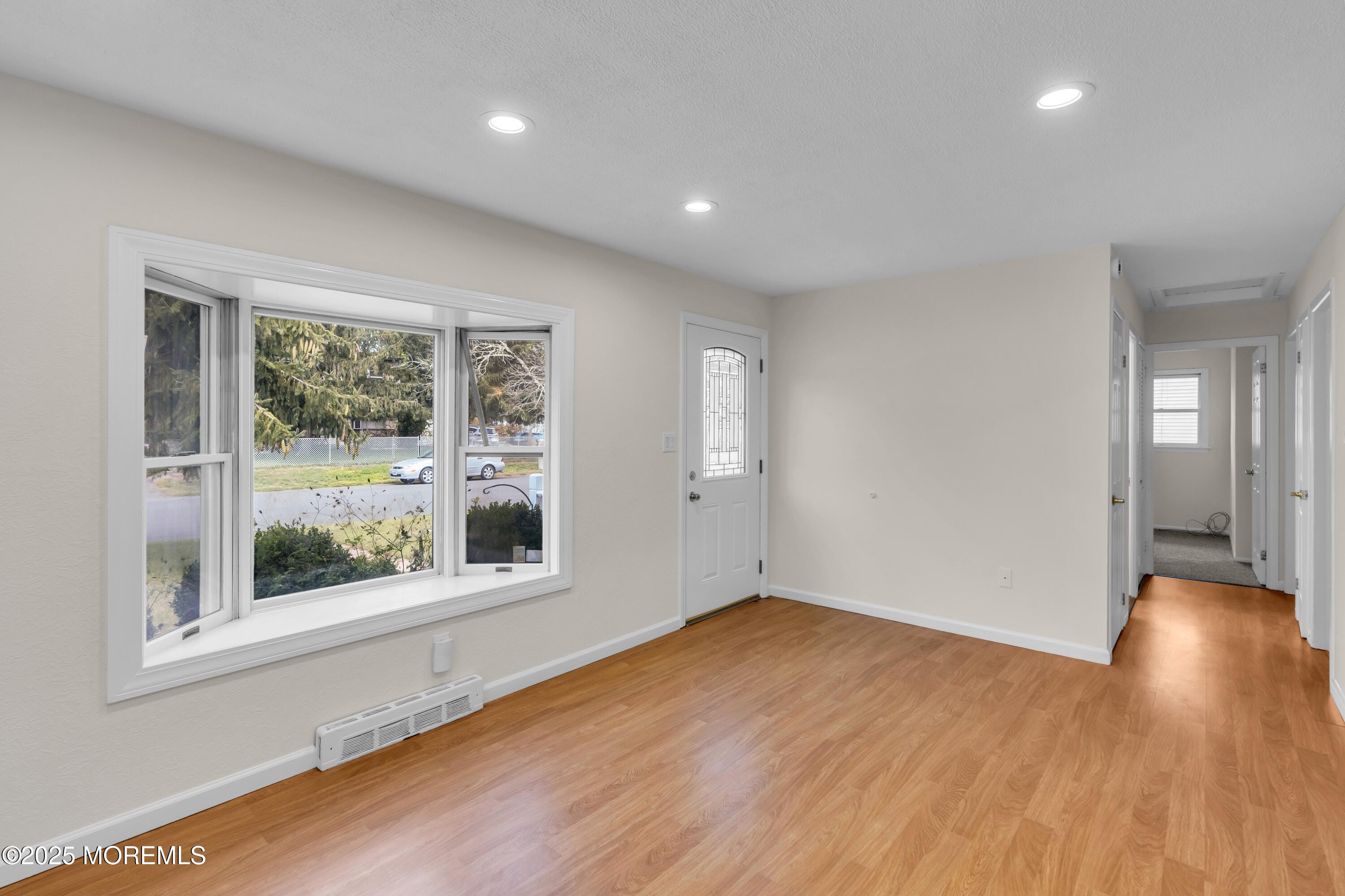 220 Sunset Lane Image 4
