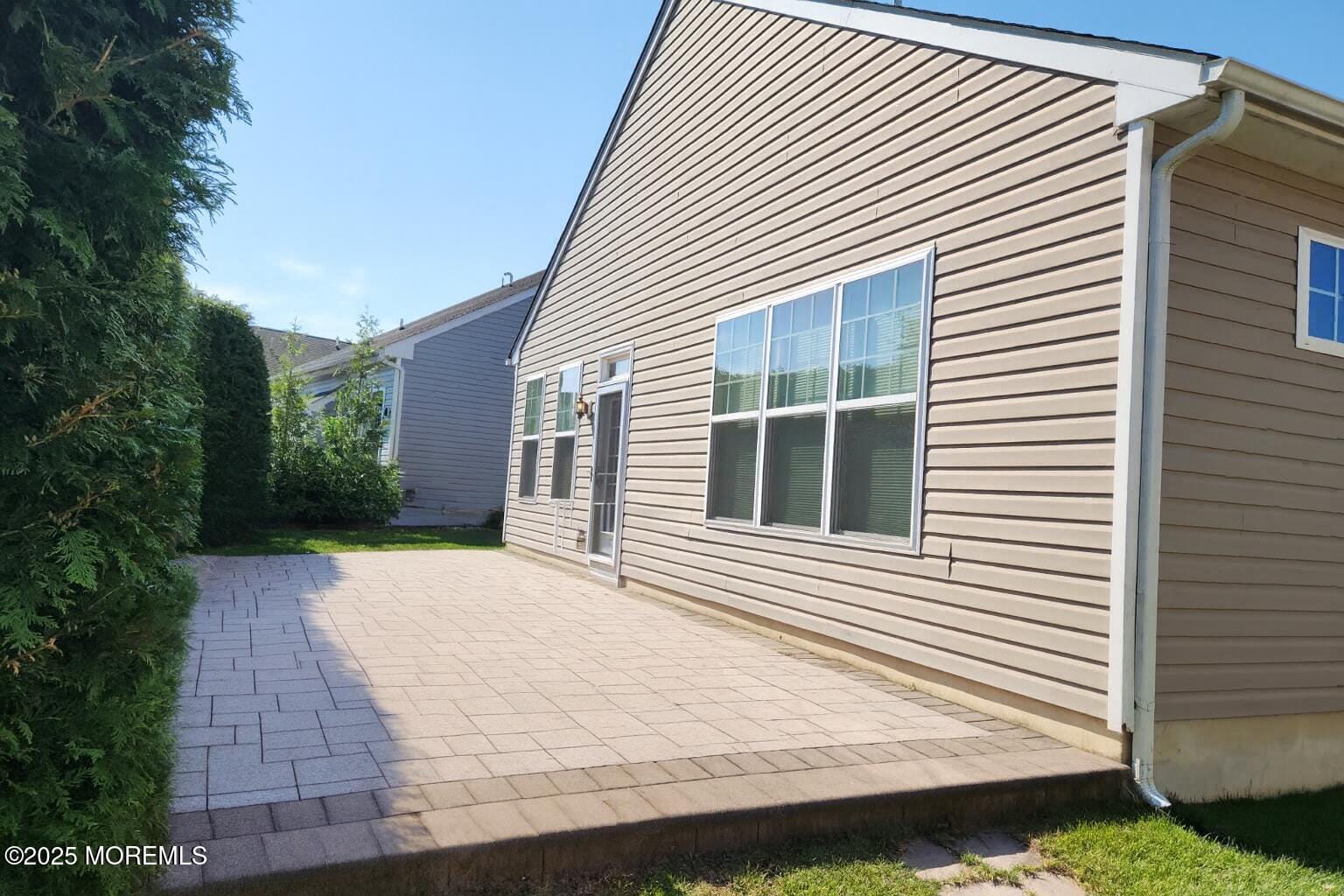 193 Wintergreen Drive Image 2