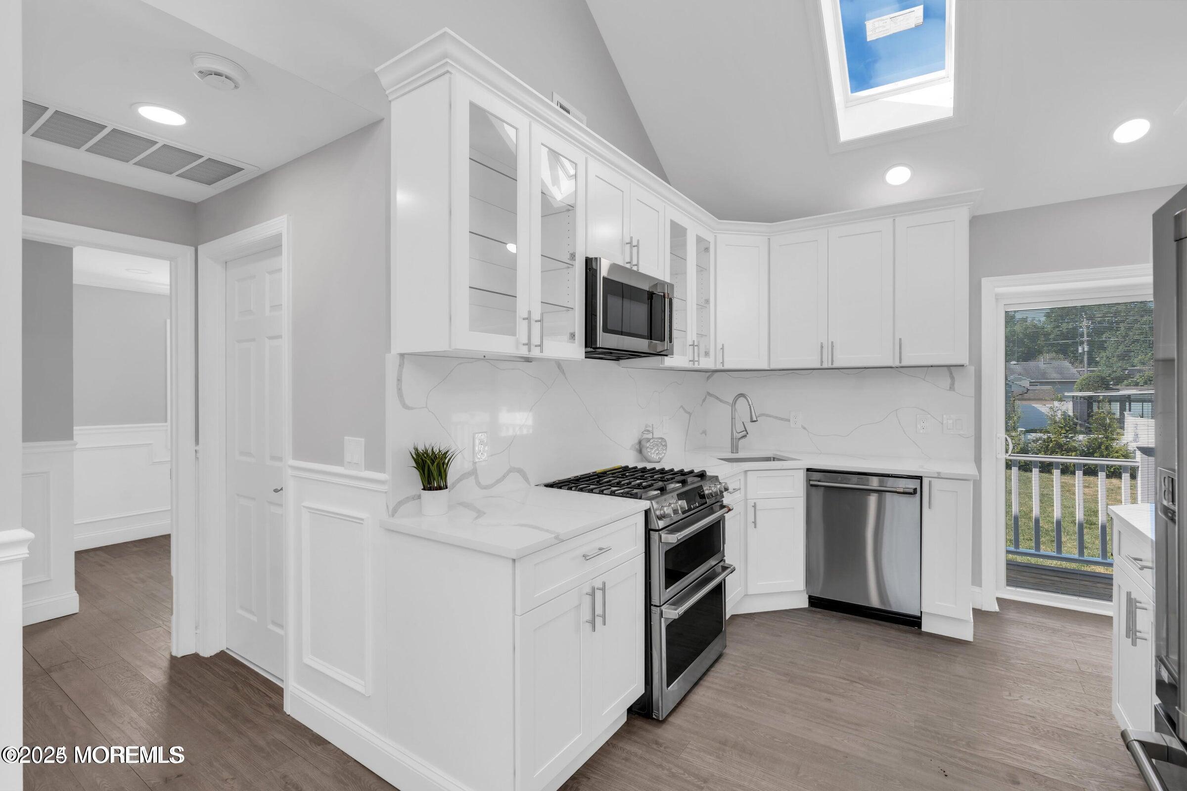 95 W Washington Avenue, Atlantic Highlands, NJ, 07716 image 12