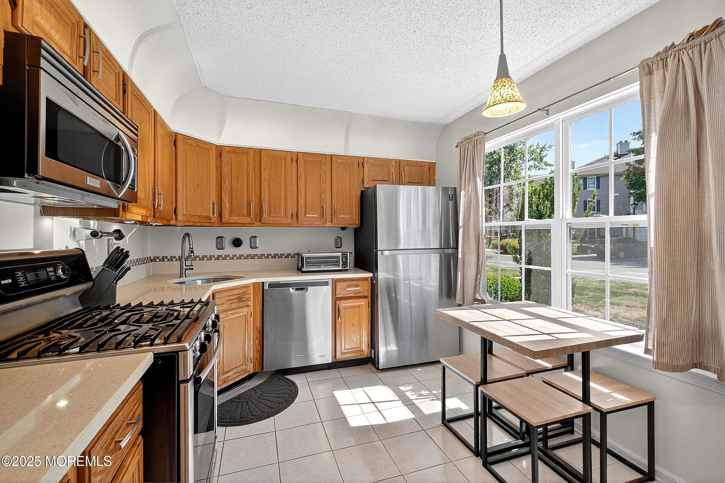 78 Albury Way Image 5