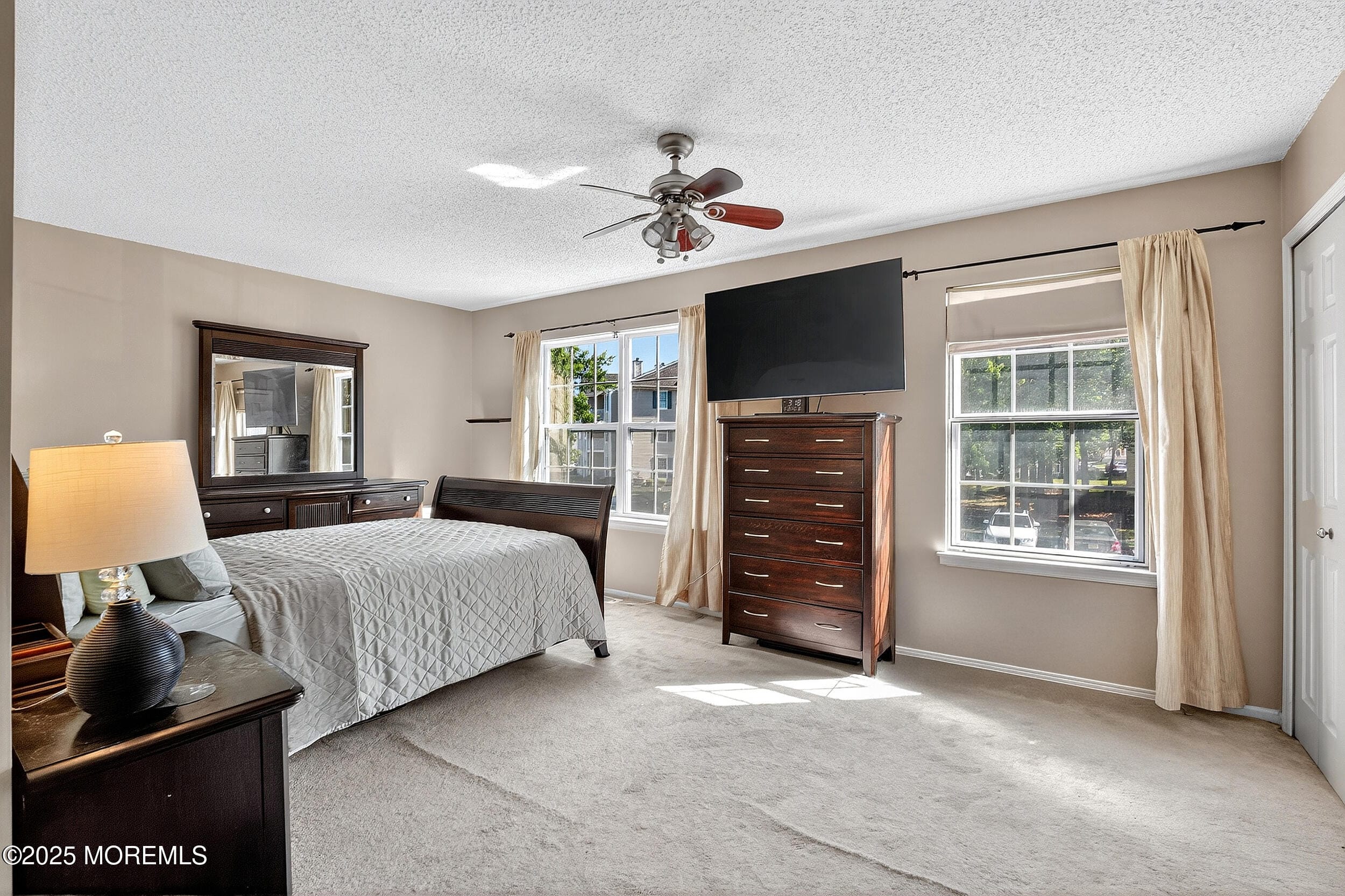 78 Albury Way, North Brunswick, NJ, 08902 image 24