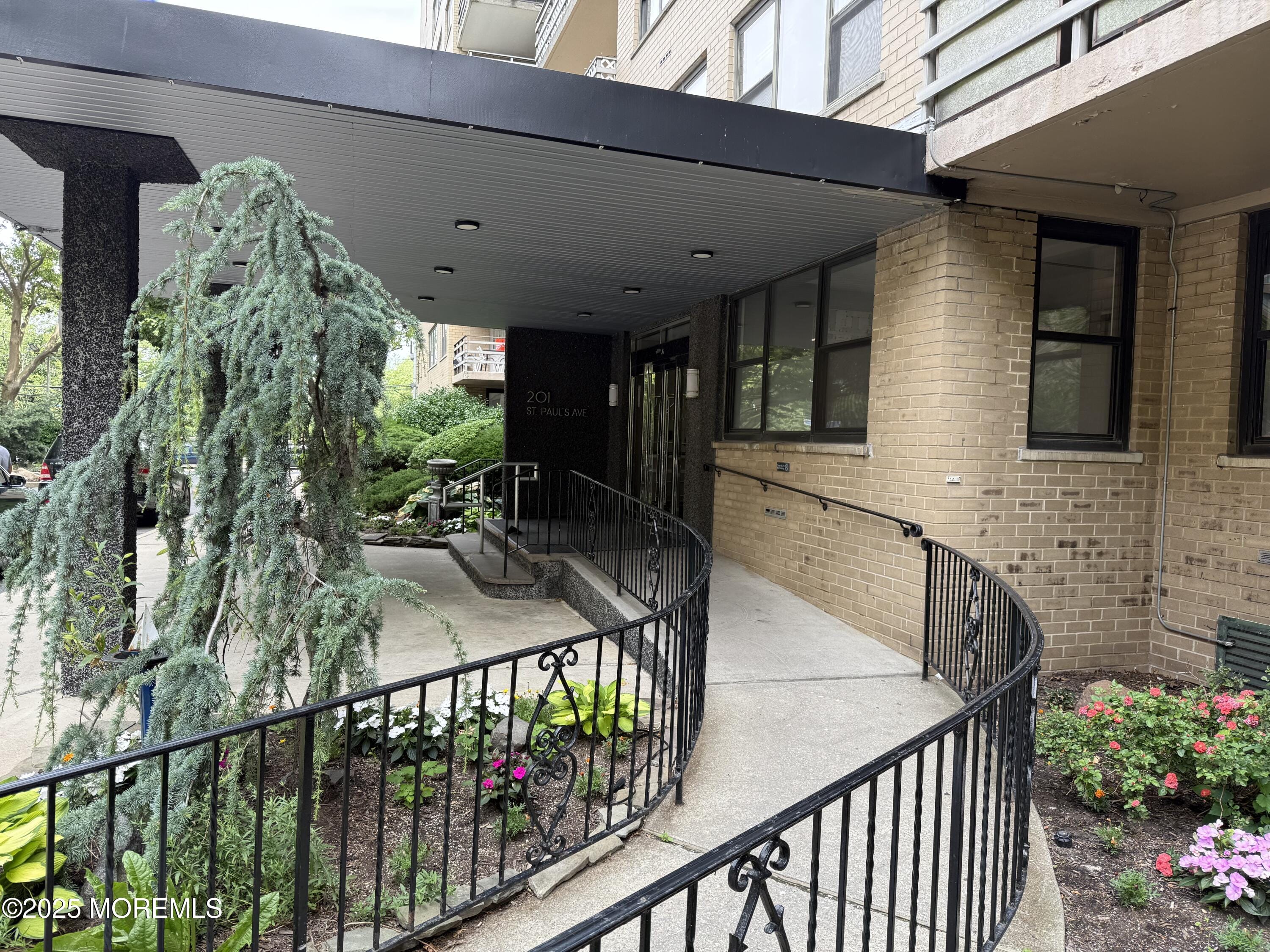 201 St Pauls Avenue 8F, Jersey City, NJ, 07306 image 11