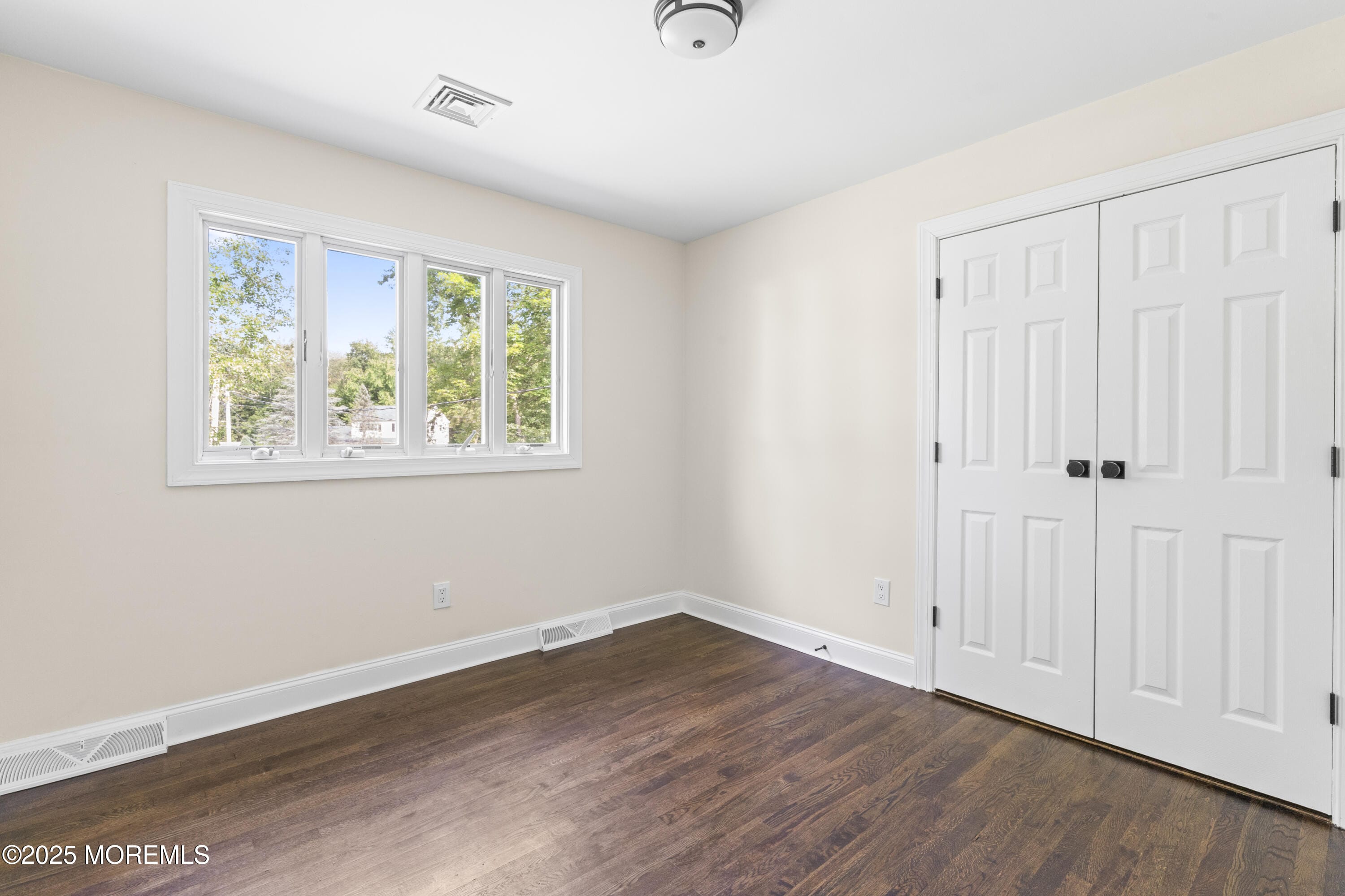 8 Chesapeake Road, Manalapan, NJ, 07726 image 25