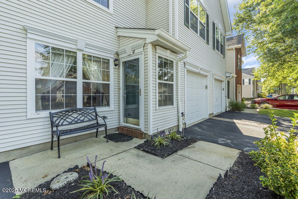 47 Picket Place Image 5