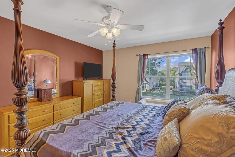 47 Picket Place, Freehold, NJ, 07728 image 32