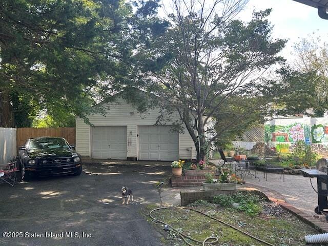 200 Giffords Lane, Staten Island, NY, 10308 image 31