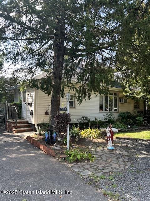 200 Giffords Lane, Staten Island, NY, 10308 image 35